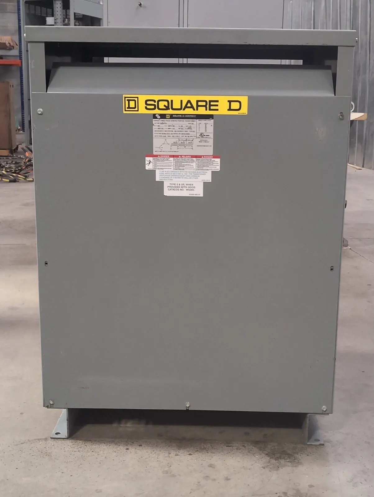 Square D EE150T3H Dry Type Transformers — image 1 of 10