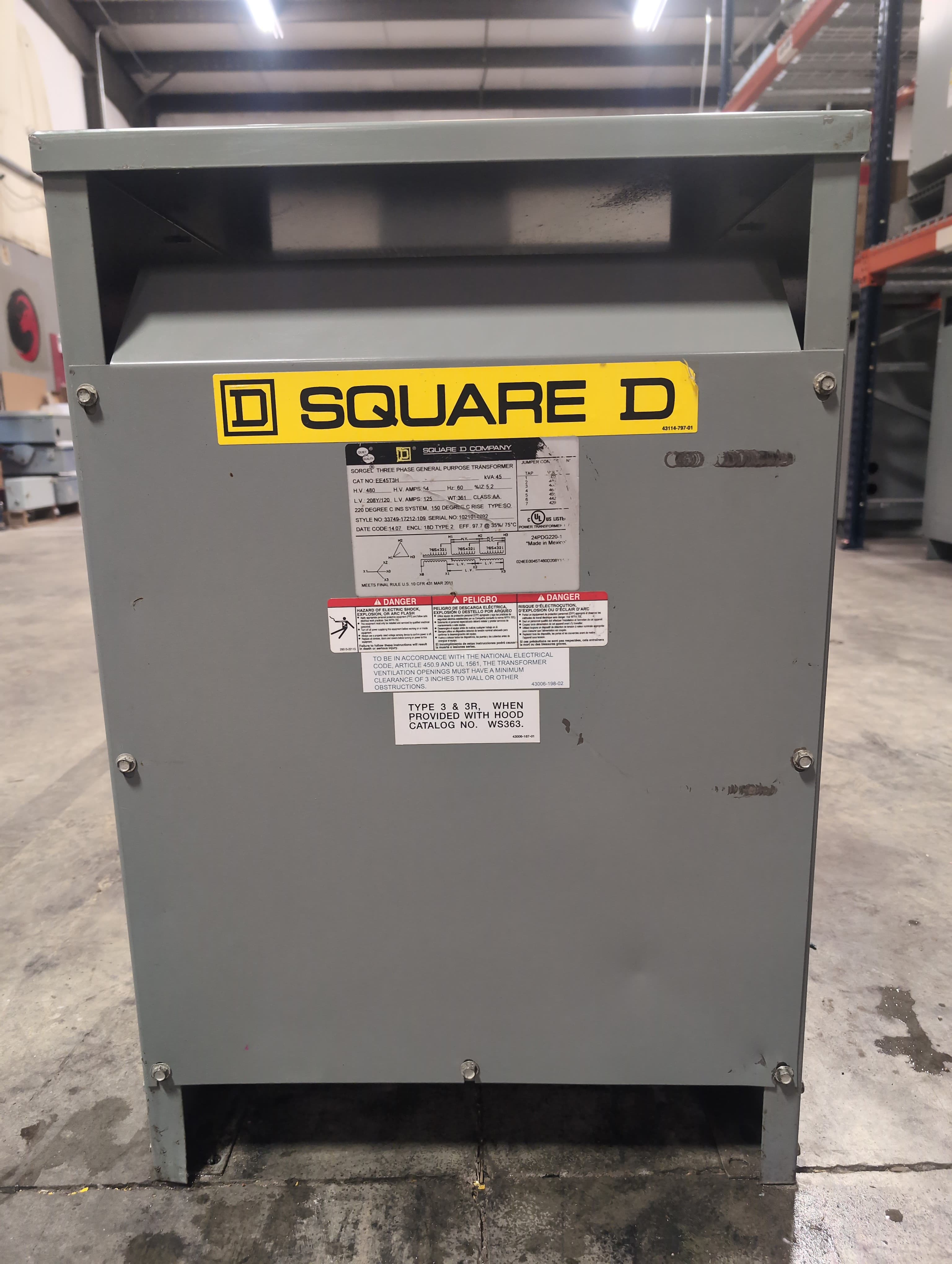 45 KVA Square D EE45T3H Transformer Pri 480V Sec 208/120V 3PH Indoor Encl 60Hz