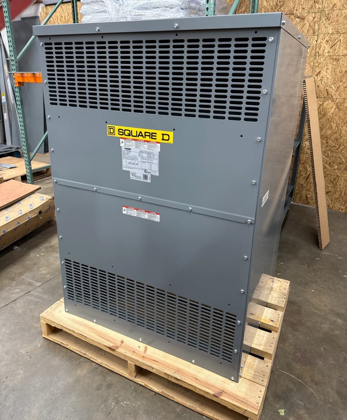 Square D EX150T3HCUNLP Dry Type Transformers — image 1 of 11