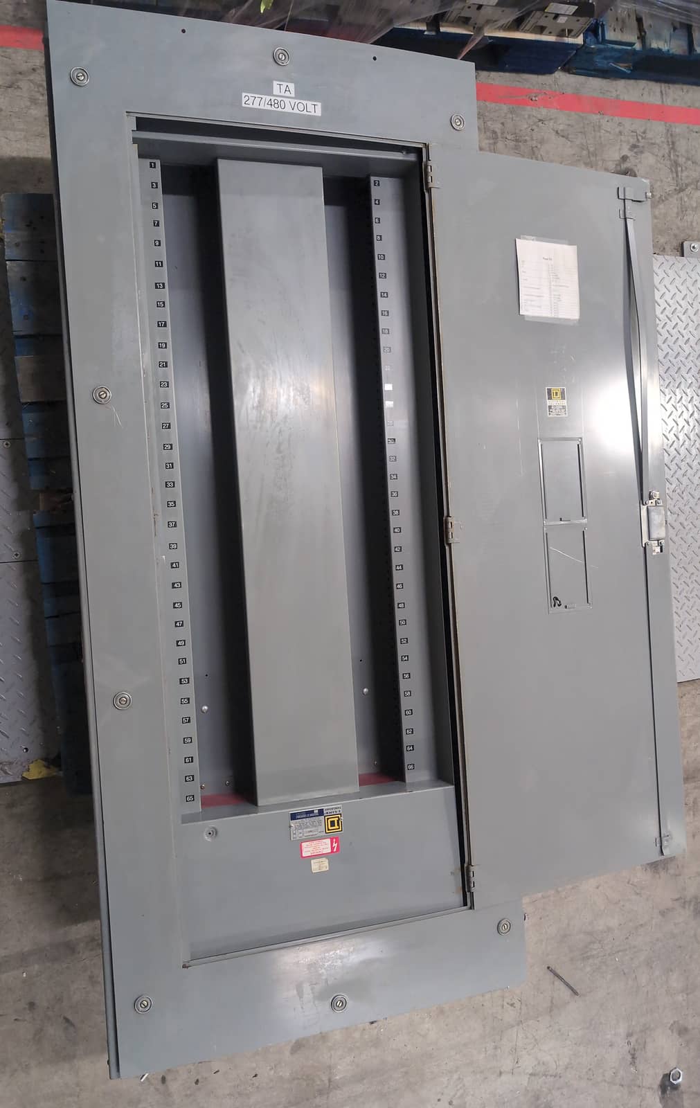 Square D HCM I-Line Panelboard 600A 480V 3PH 66 Space MLO Panel 600 Amp Main Lug