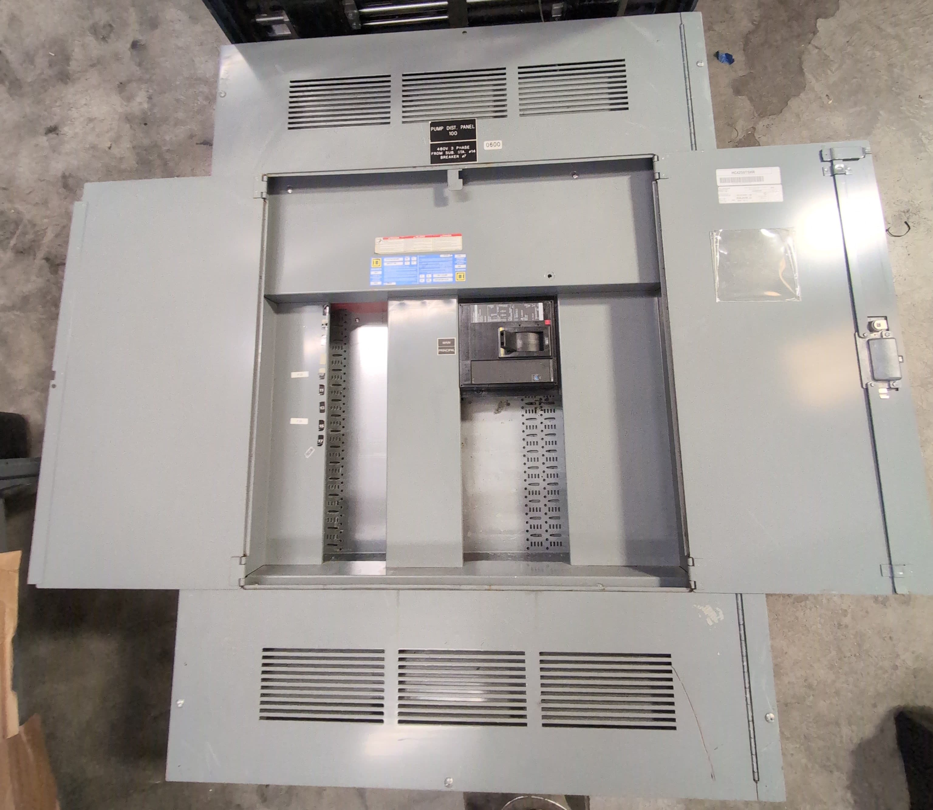 Square D I-Line Panelboard 400A 480/277V 3PH 4W MCB Panel 400 Amp 30Cir MJA36400 – image 1