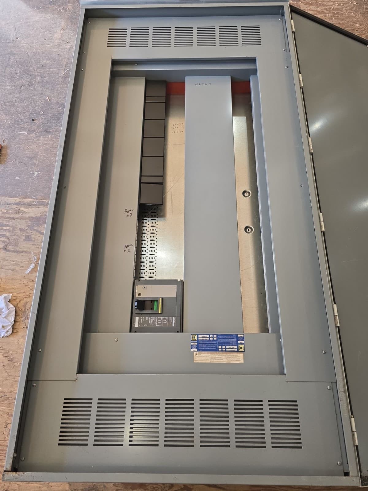 Square D HCRU I-Line Panelboard 1200A 600V MCB Panel 1200 Amp PGA36120 72 Cir 3R – image 1