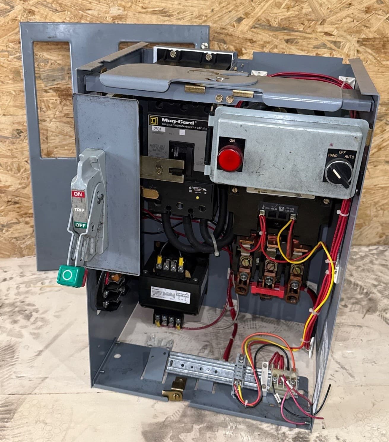 Square D Model 6 21in 250A MCC Combo Bucket KAP3625025M Size 4 Starter 100HP – image 1