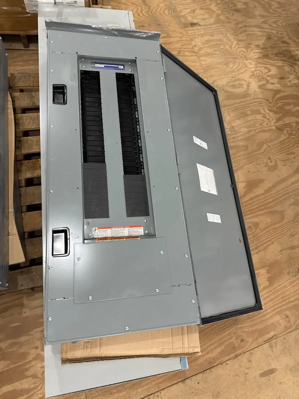 Square D NF Panel — image 1 of 12