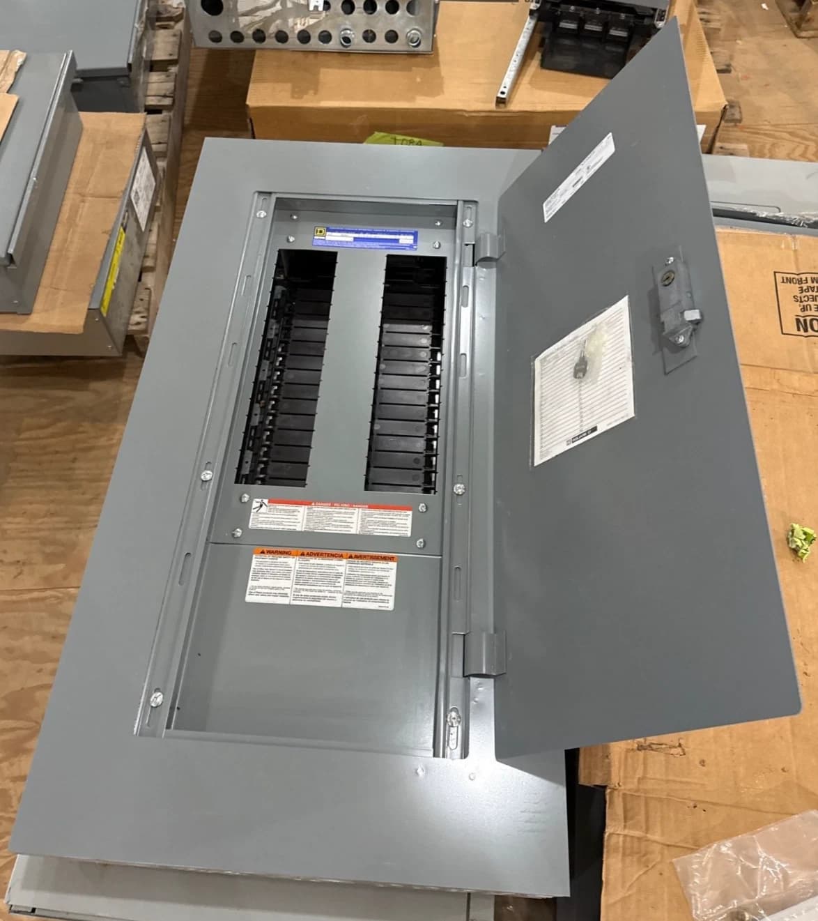 Square D NF430L2C Panel — image 1 of 12