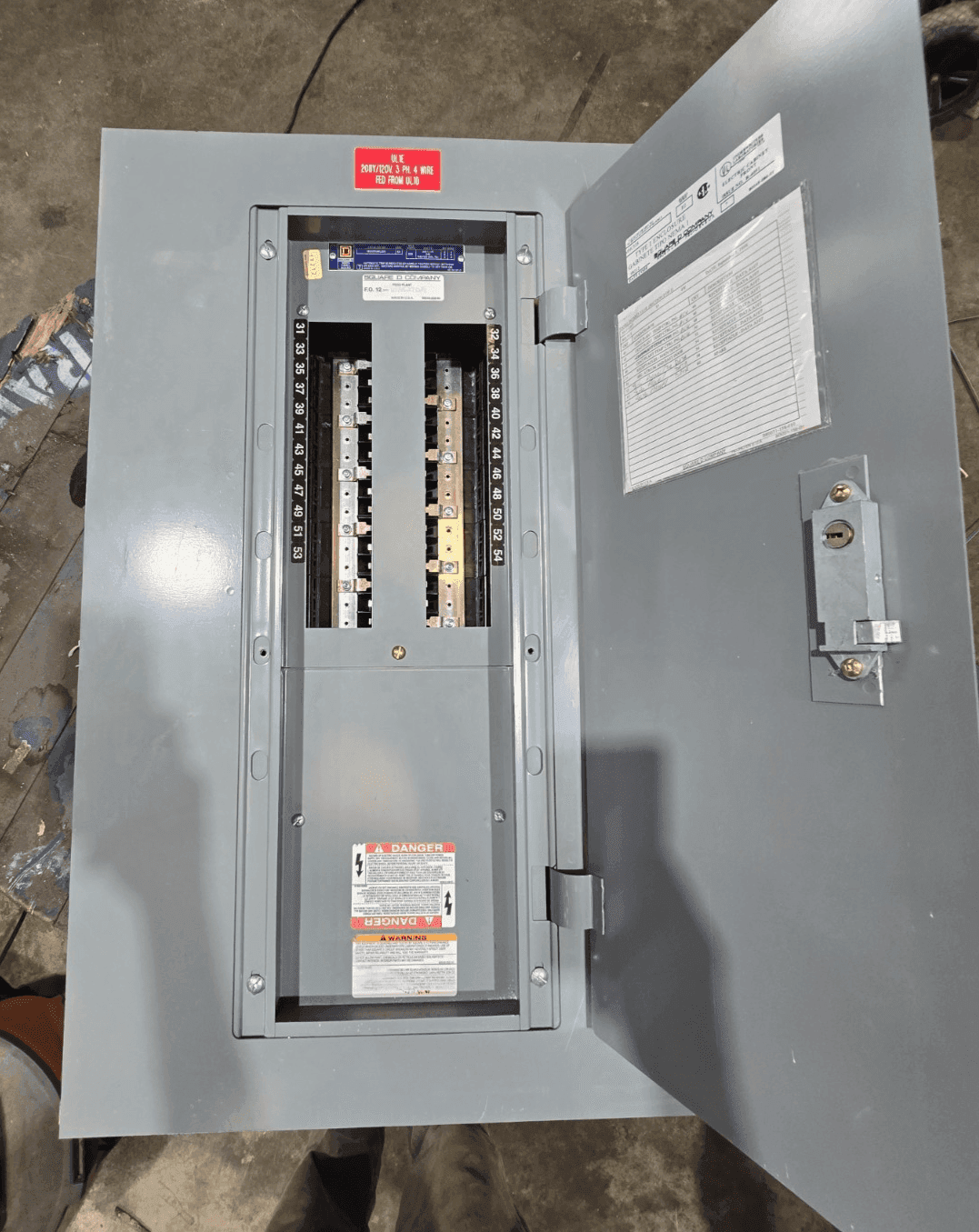 Square D NQOD430L225 Panel — image 1 of 12