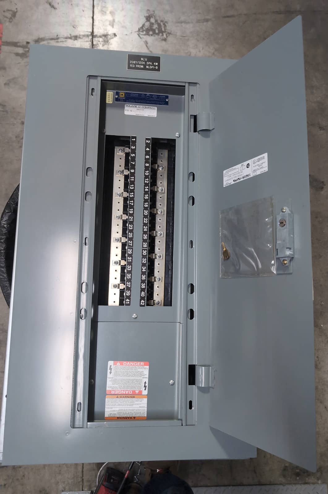 Square D NQOD430L225 Panel — image 1 of 12