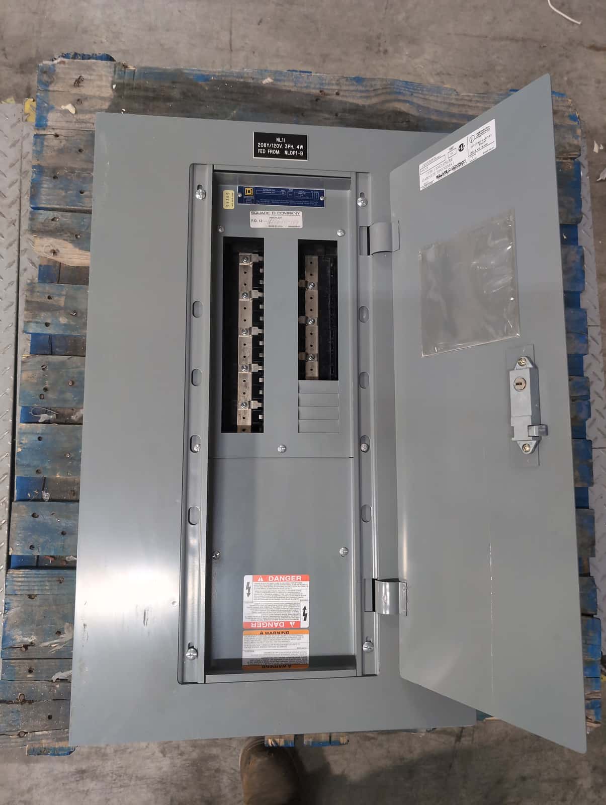 Square D NQOD430L225 Panelboard 225A 208/120V 3PH 4W MLO 30Cir Panel 225 Amp