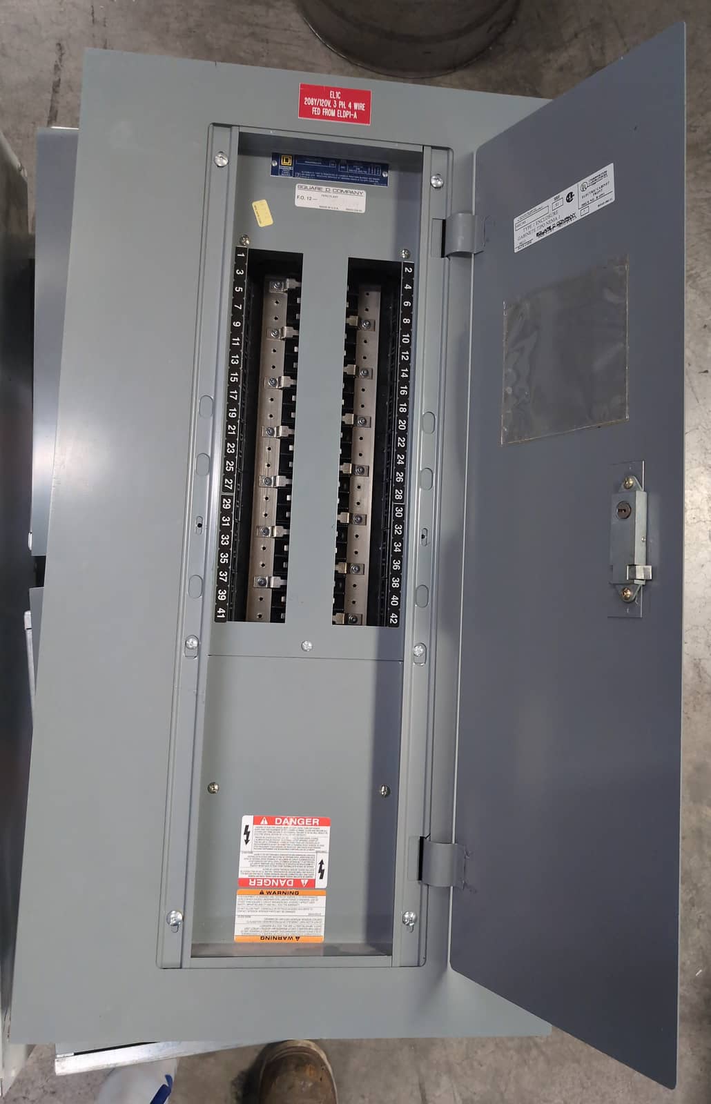 Square D NQOD442L225 Panel — image 1 of 11