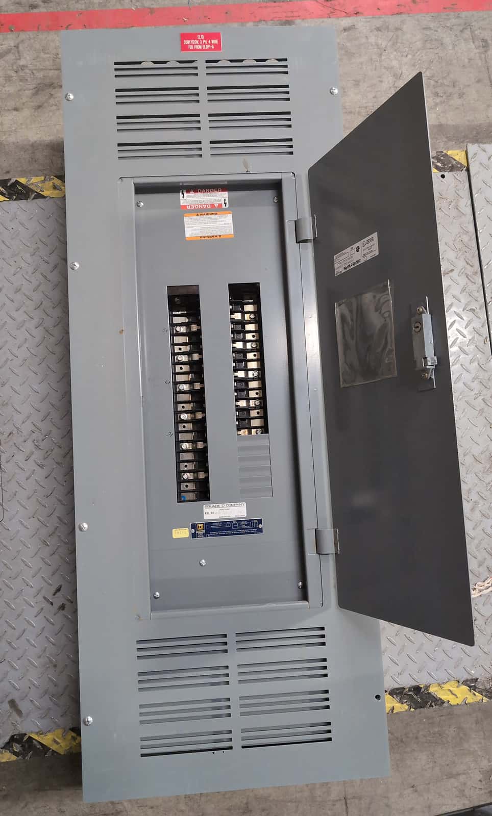 Square NQOD442L400 Panel — image 1 of 12