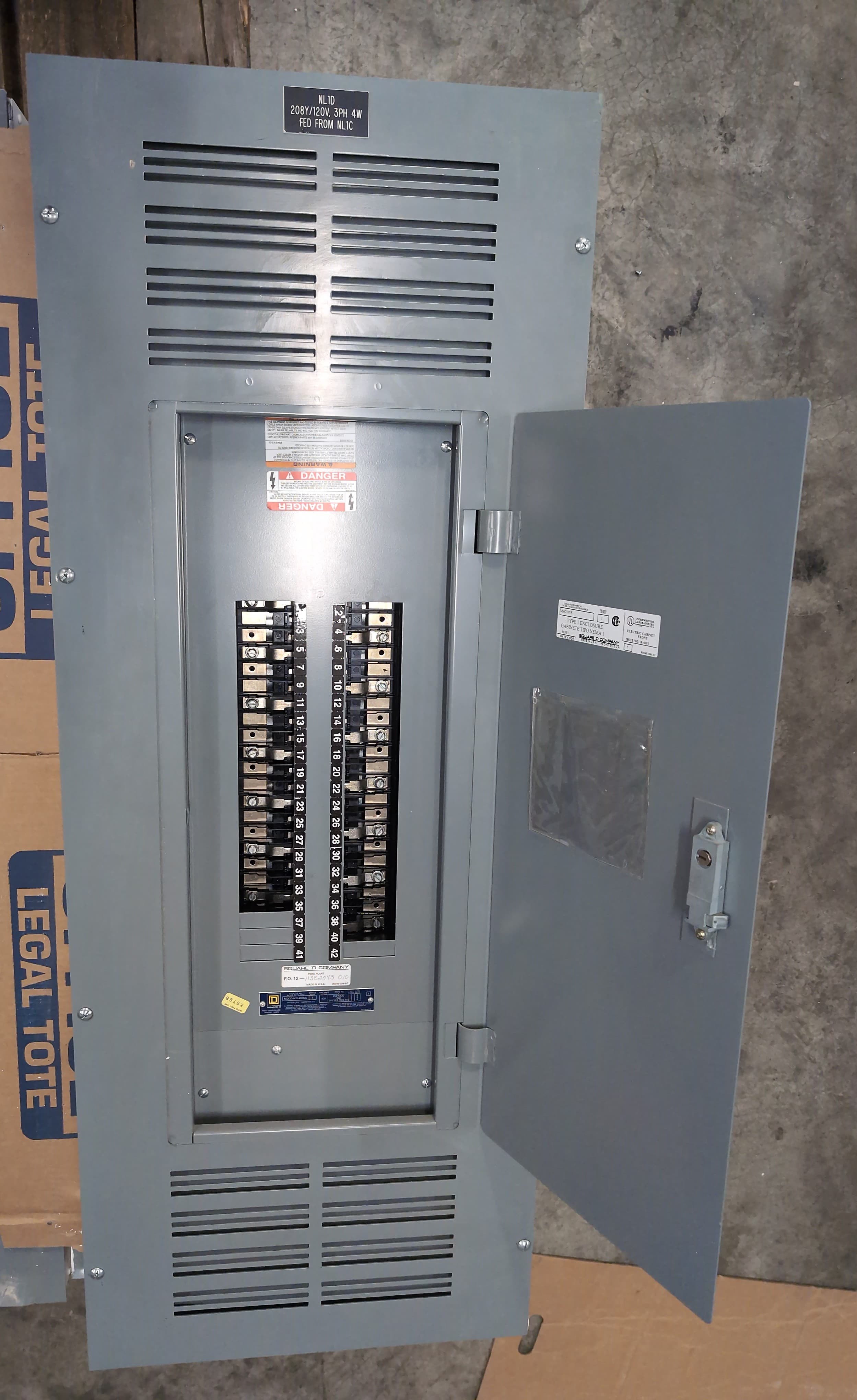 Square D NQOD442L400CU Panelboard 400 Amp 208Y/120V 3PH 4W 42 Cir MLO Panel 400A – image 1