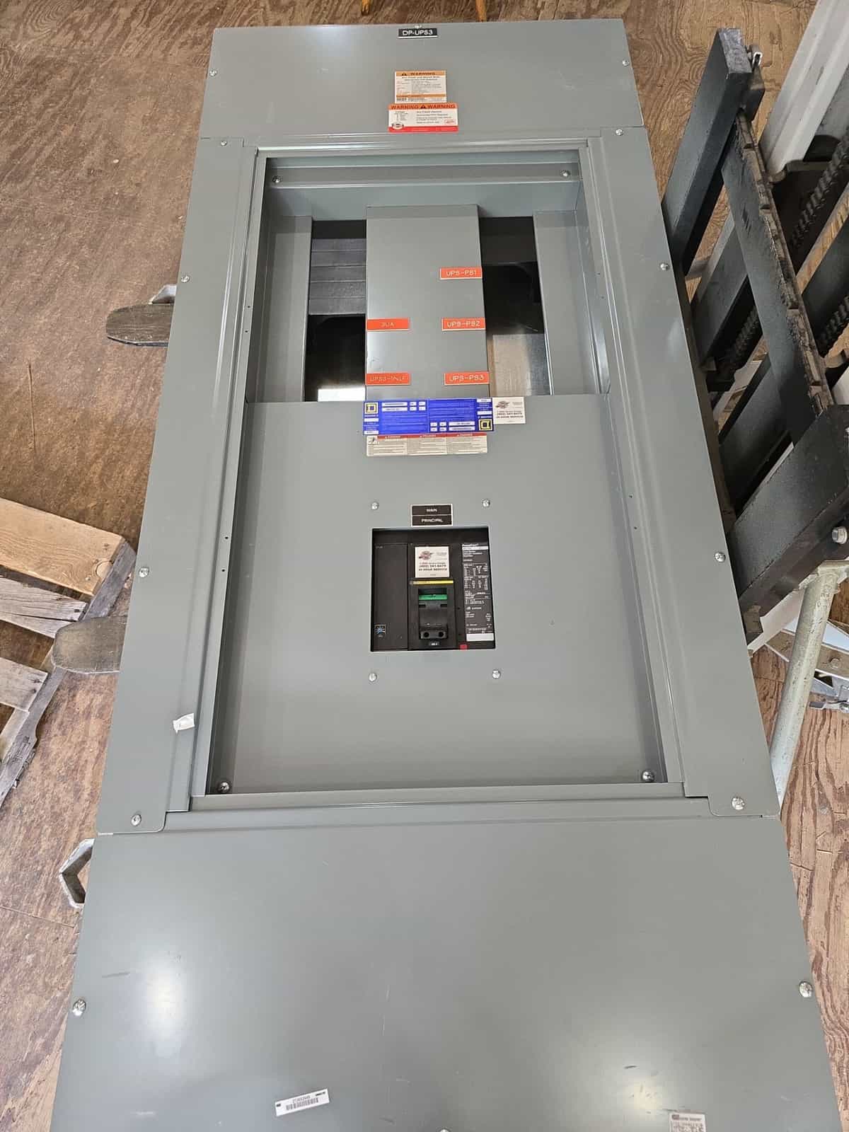 Square D I-Line Panel — image 1 of 10