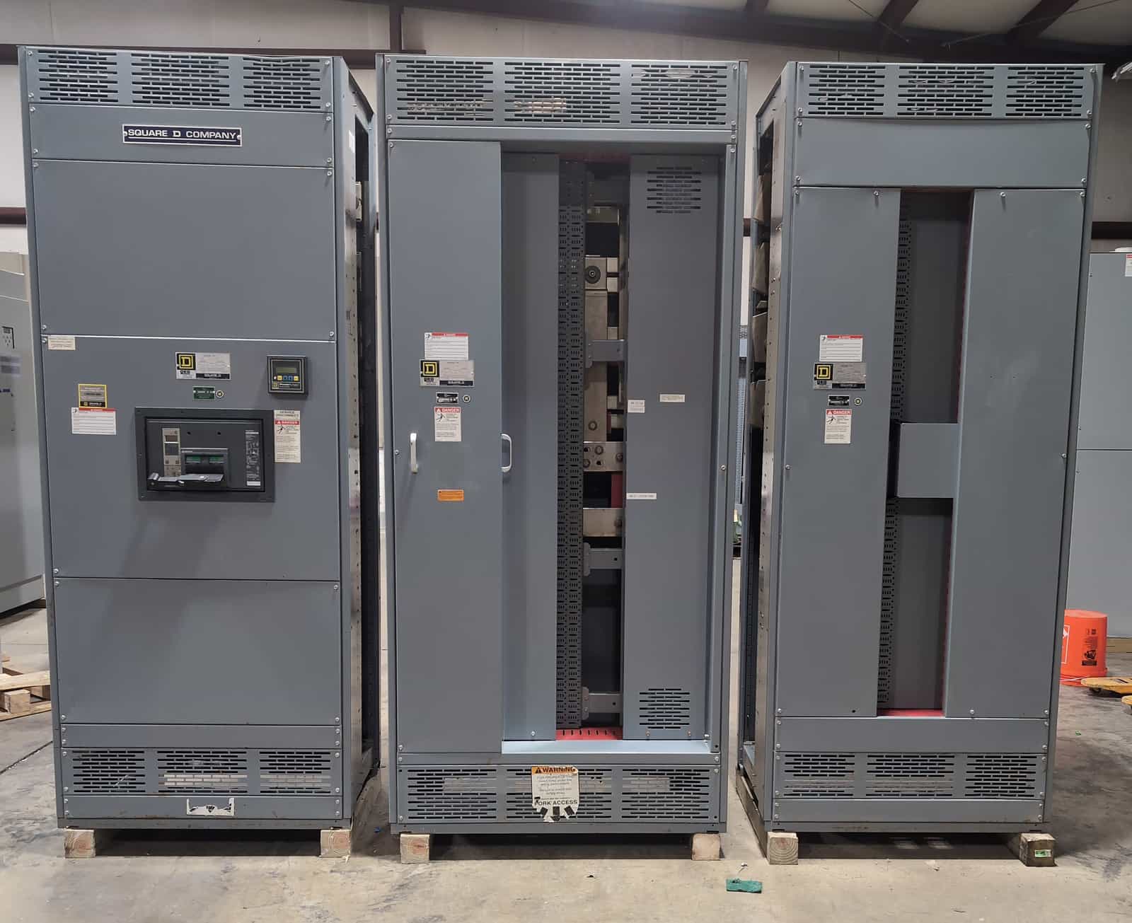 Square D QED Switchboard — image 1 of 14