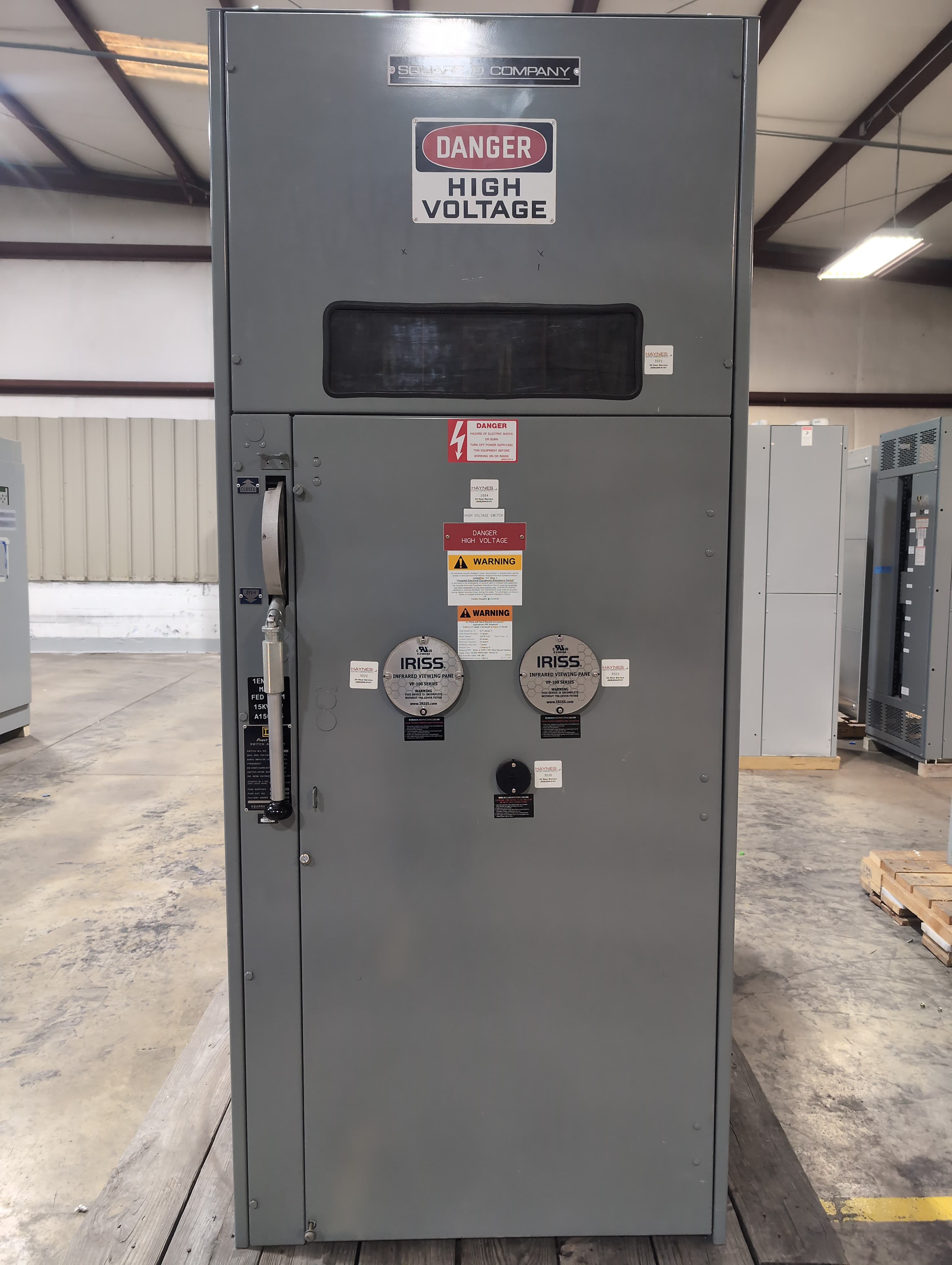 Square D 15kV 600A Power Zone Fusible Load Interrupter Switch 600 Amp HVL – image 1