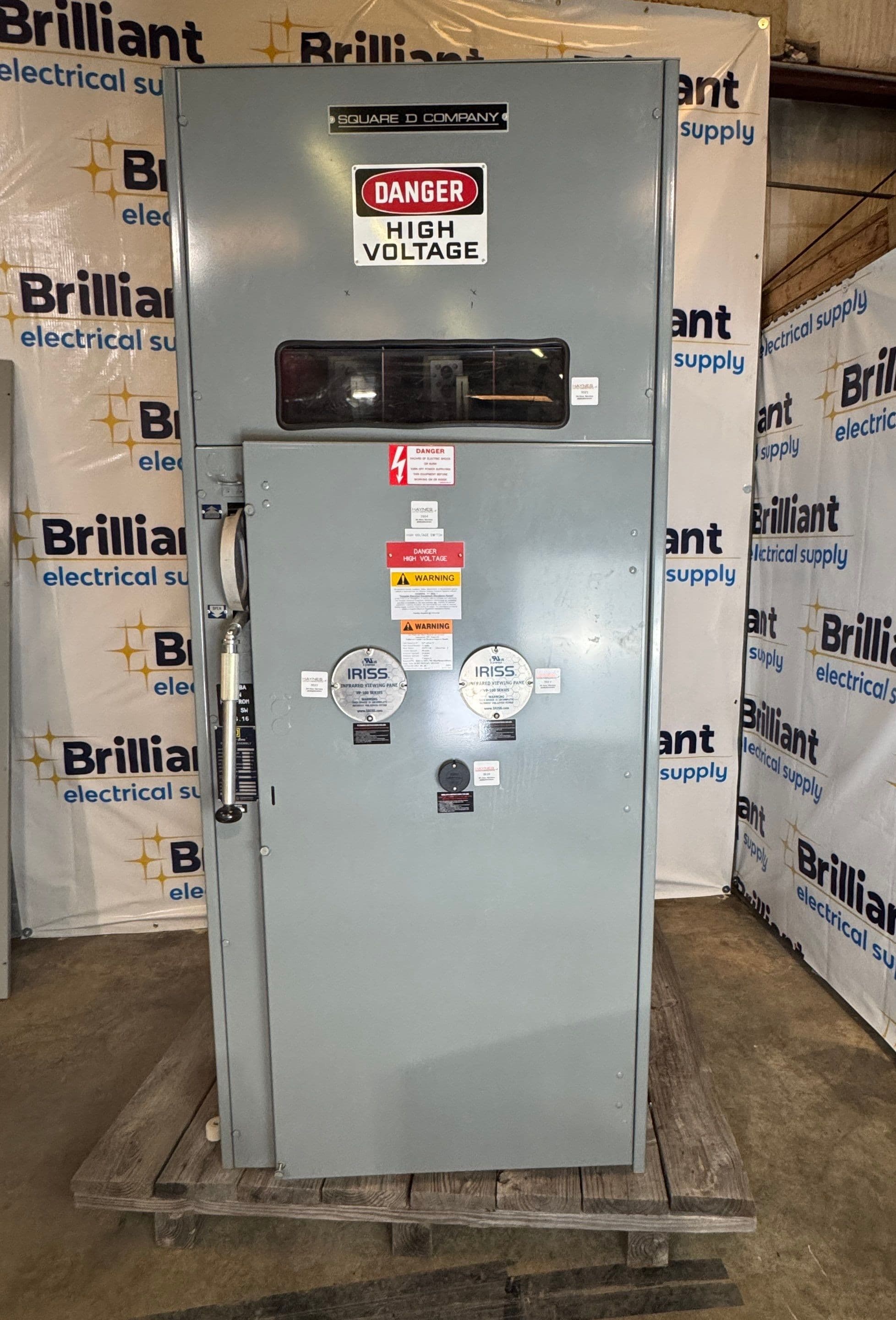 Square D 15kV 600A Power Zone Fusible Load Interrupter Switch 600 Amp HVL – image 1