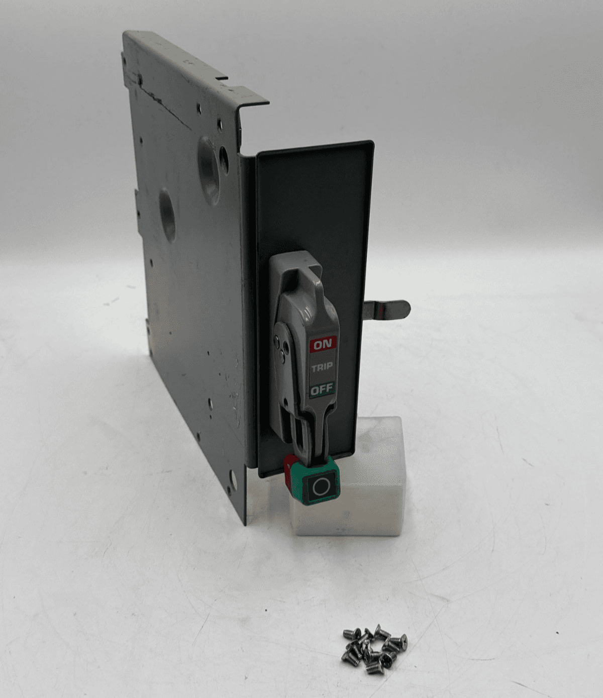 Square D SQDM612inHANDLE MCC Bucket Accessories — image 1 of 7