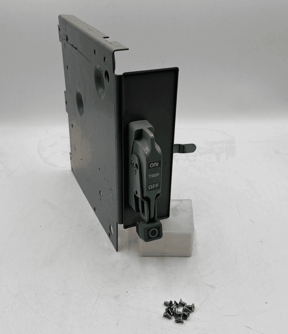 Square D SQDM612inHANDLE MCC Bucket Accessories — image 1 of 7