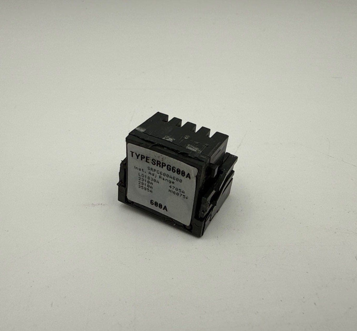 GE SRPG600A600 Circuit Breaker Accessory — image 1 of 5