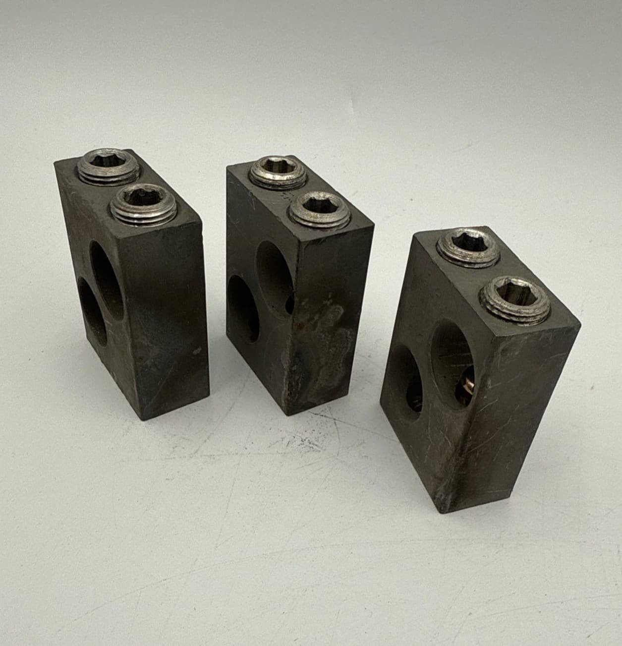 WESTINGHOUSE T600LA TERMINAL LUG CIRCUIT BREAKER 250-500 MCM – image 1