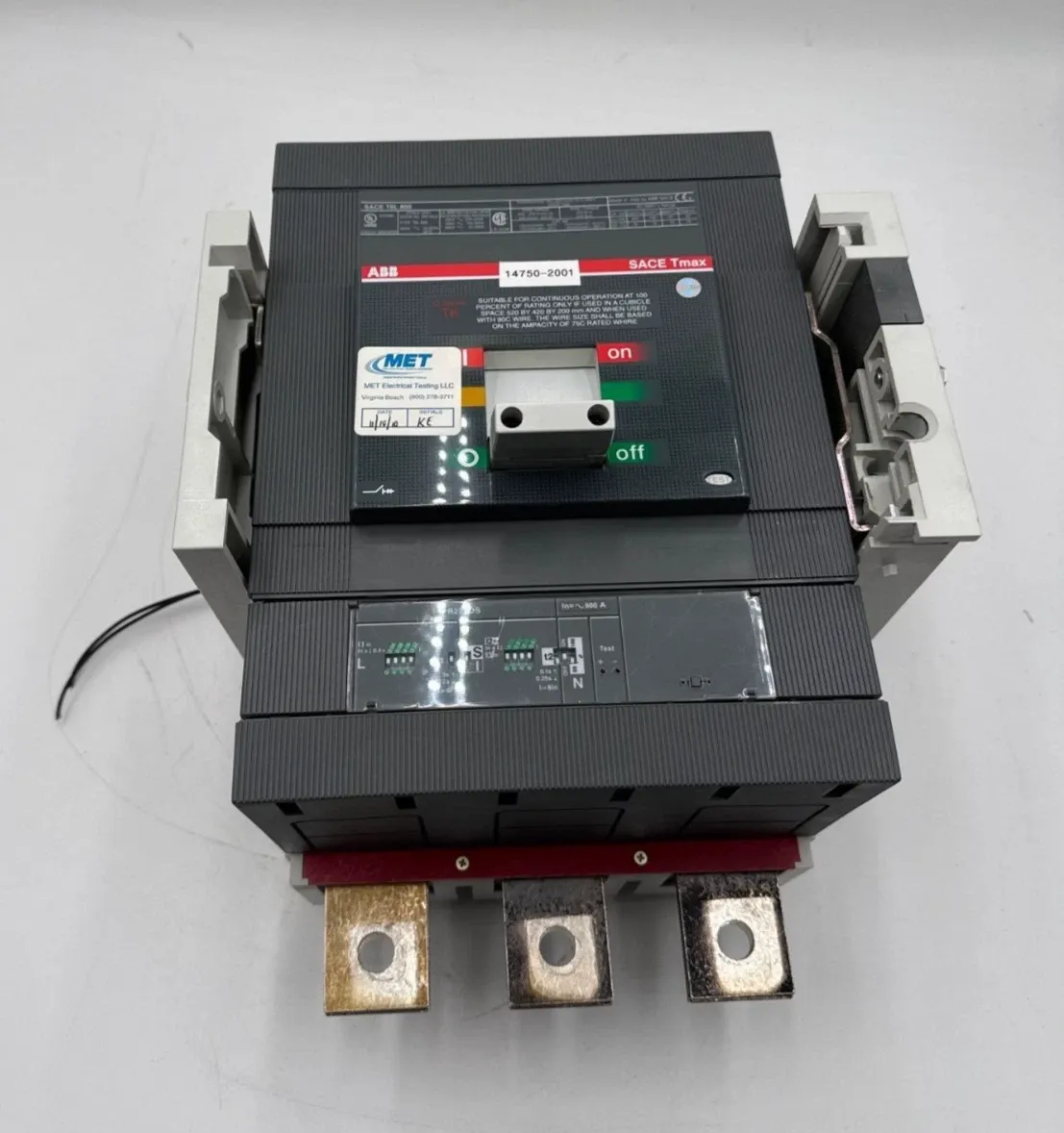 ABB T6L800 Circuit Breaker — image 1 of 11