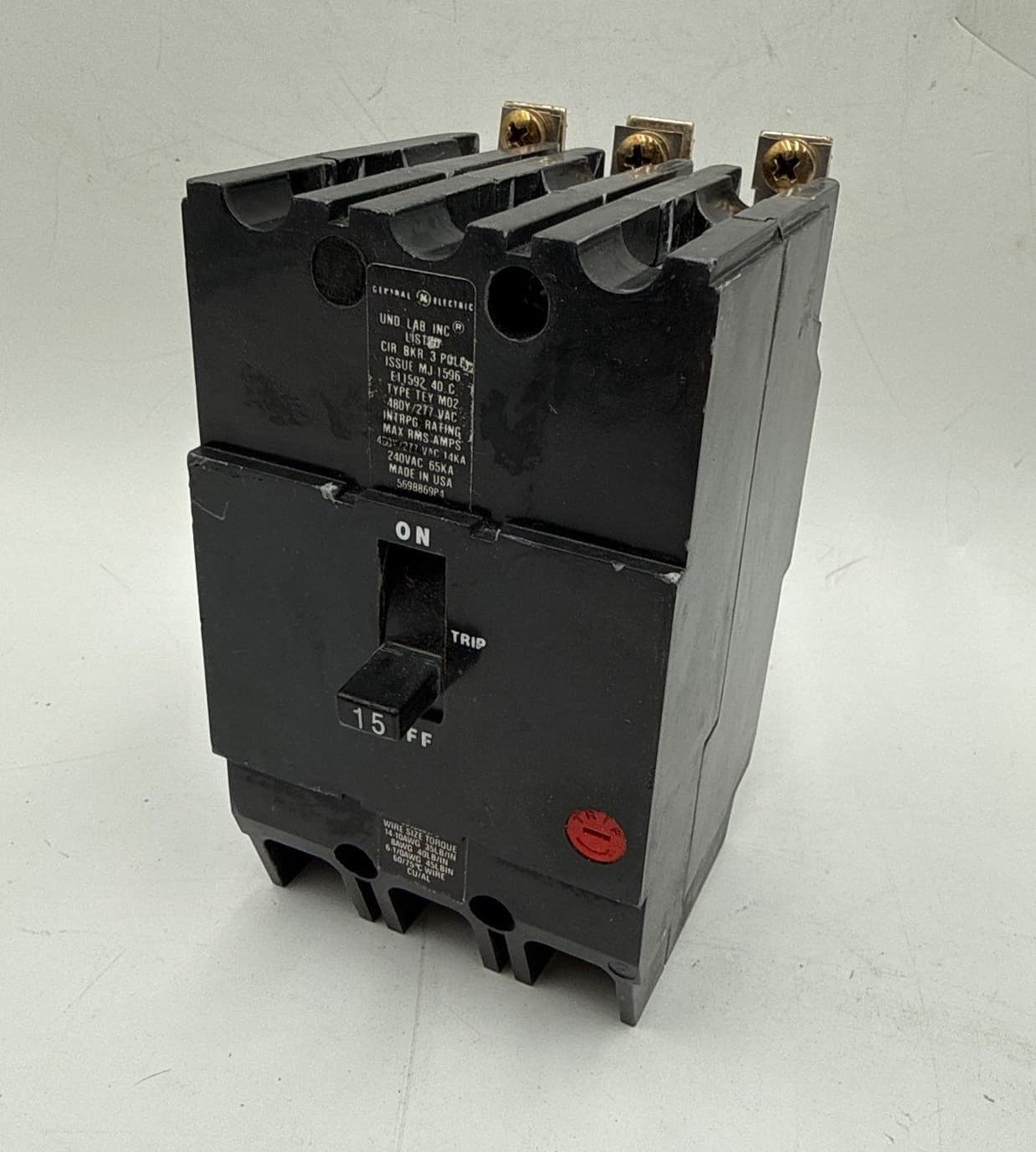 GE TEY315 Circuit Breaker — image 1 of 8