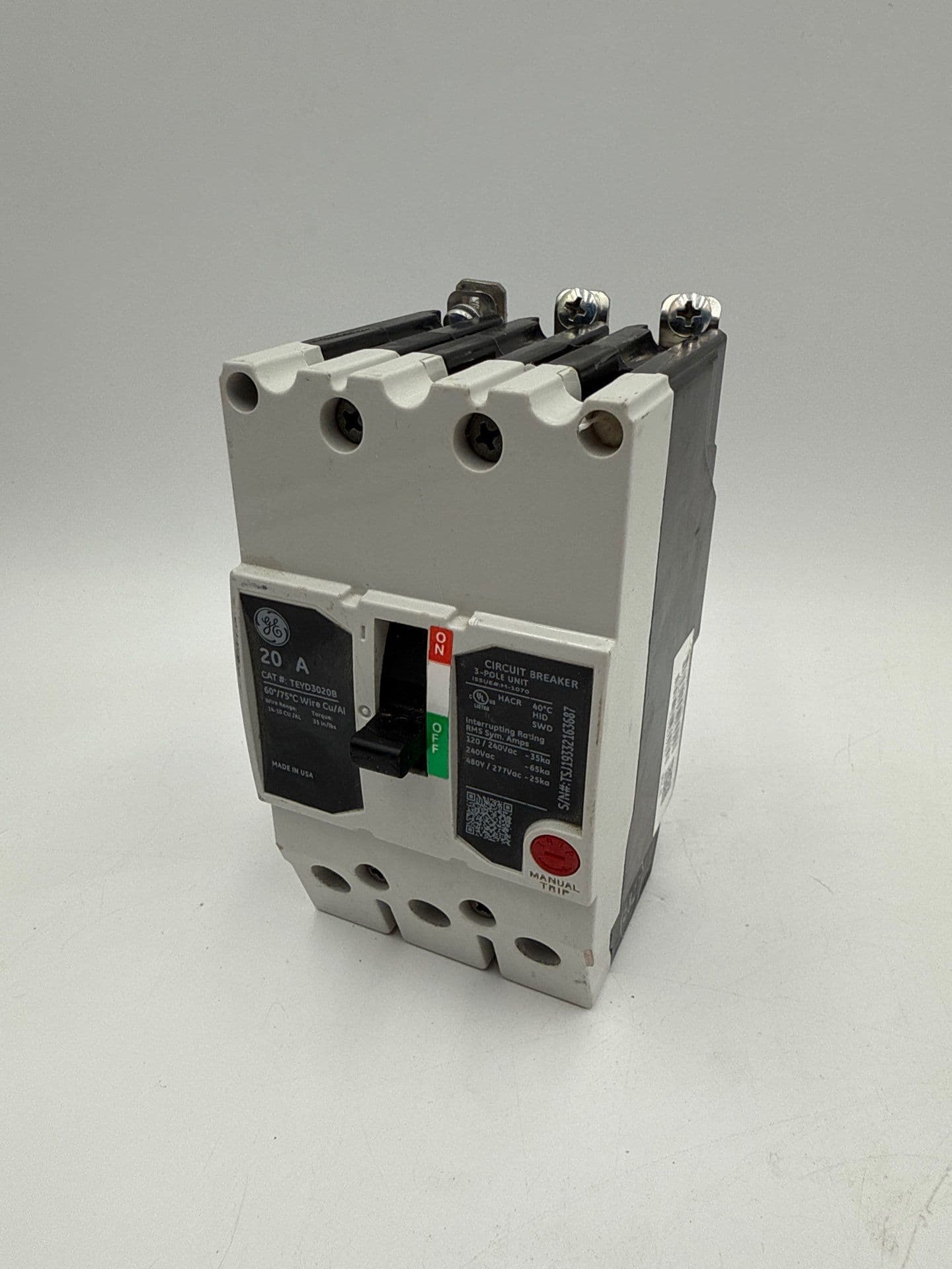 GE TEYD3020B Circuit Breaker 20A 3P 480/277V 3PH TEYD 20 Amp 3 Pole Bolt On – image 1