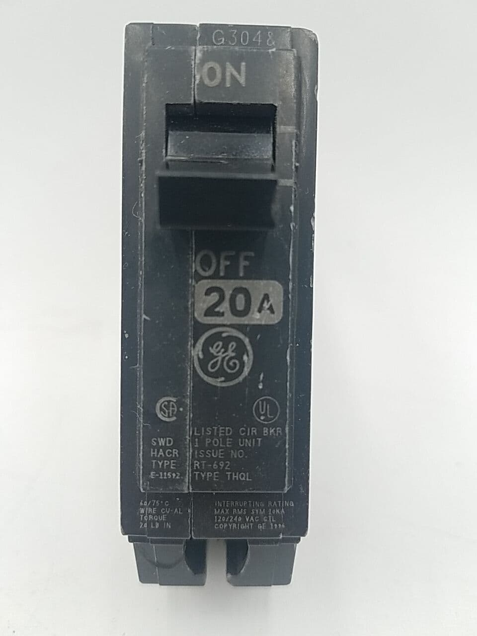 GE THQL1120 Circuit Breaker — image 1 of 6