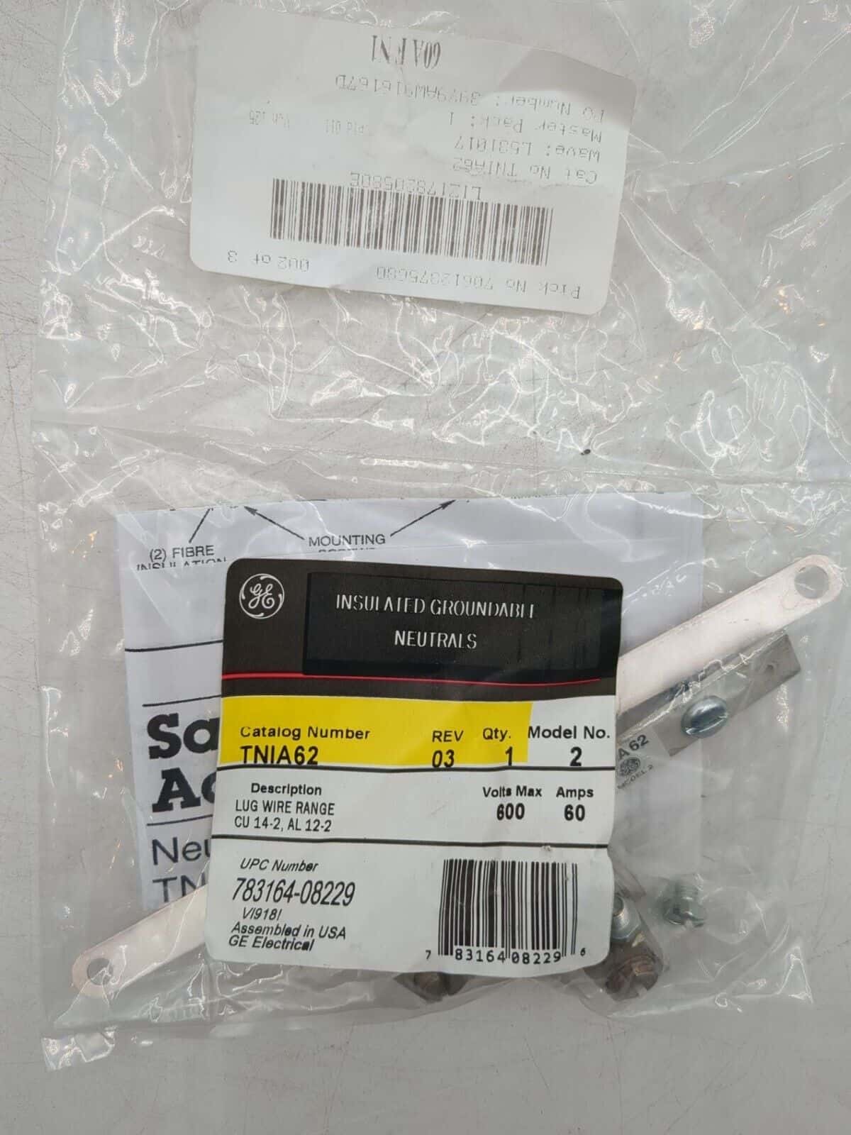 GE TNIA62 Disconnect — image 1 of 4