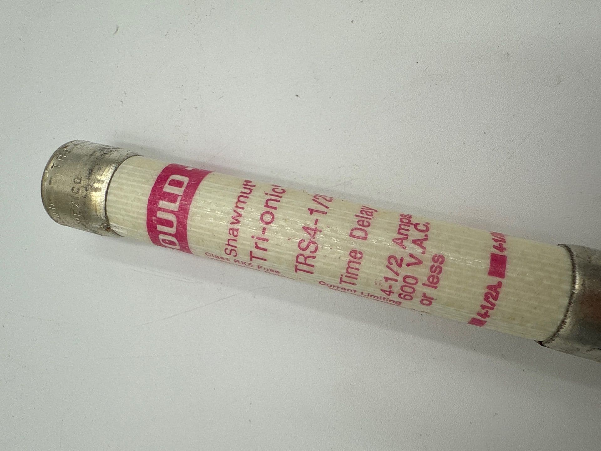 Gould Shawmut TRS4-1/2R Fuse — image 1 of 4
