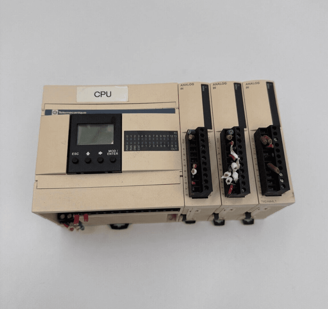 Schneider Electric TWDLCAA24DRF PLC — image 1 of 6