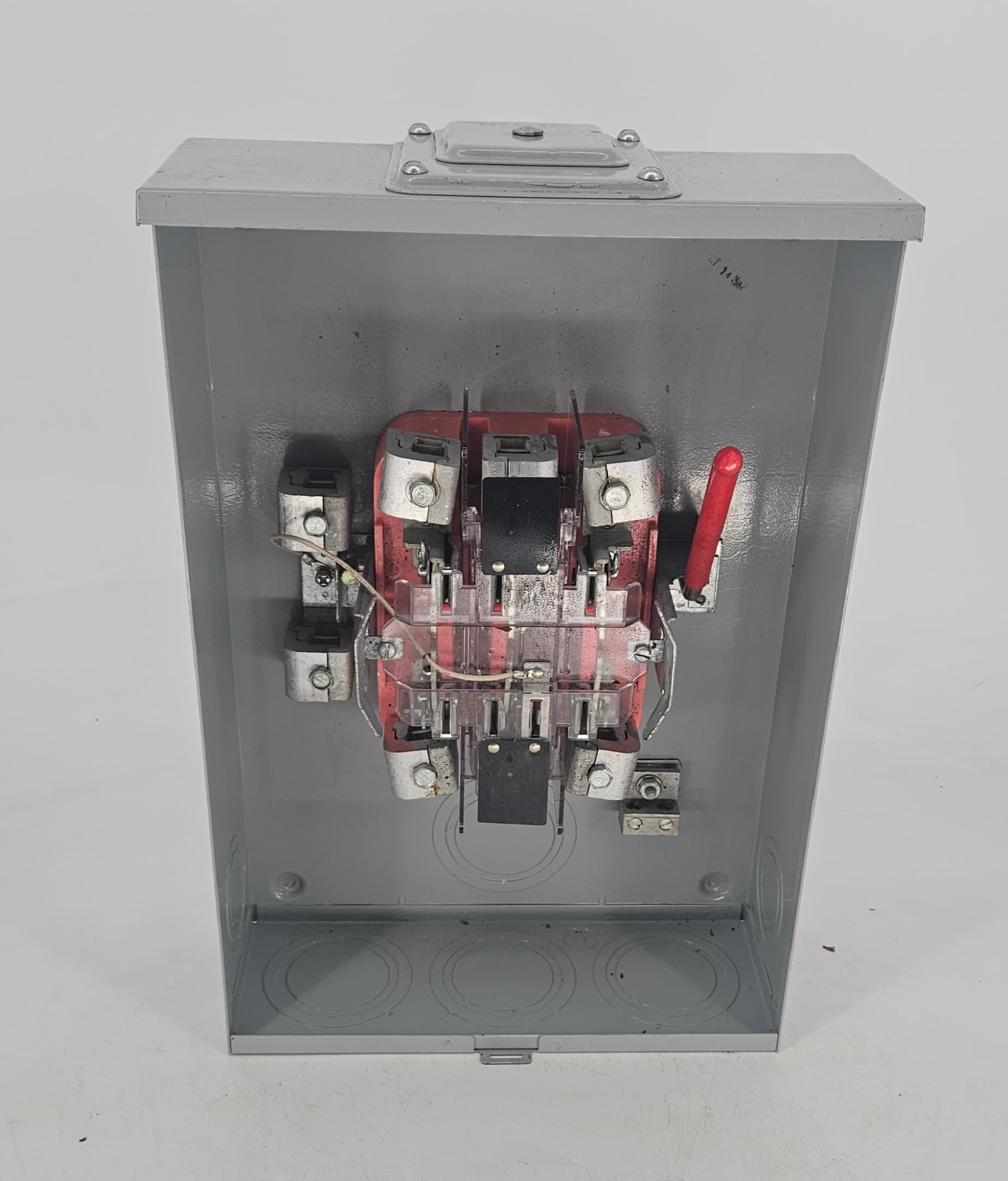 Milbank U2145-RXL-CAPL Meter Socket 200A 7-Jaw Lever Bypass 3-Phase 600V NEMA 3R