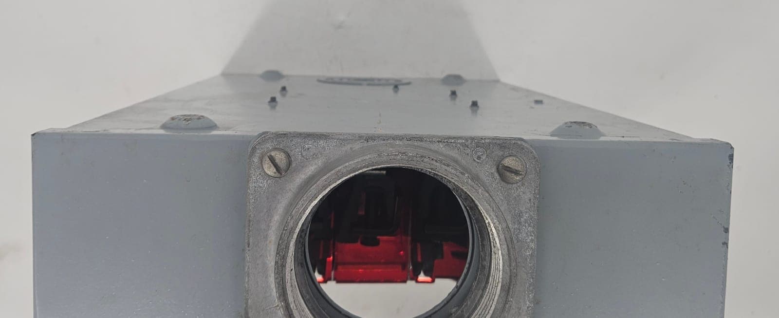 T & B Anchor U42552 200 Amp 1-Phase Lever Bypass Meter Socket Base