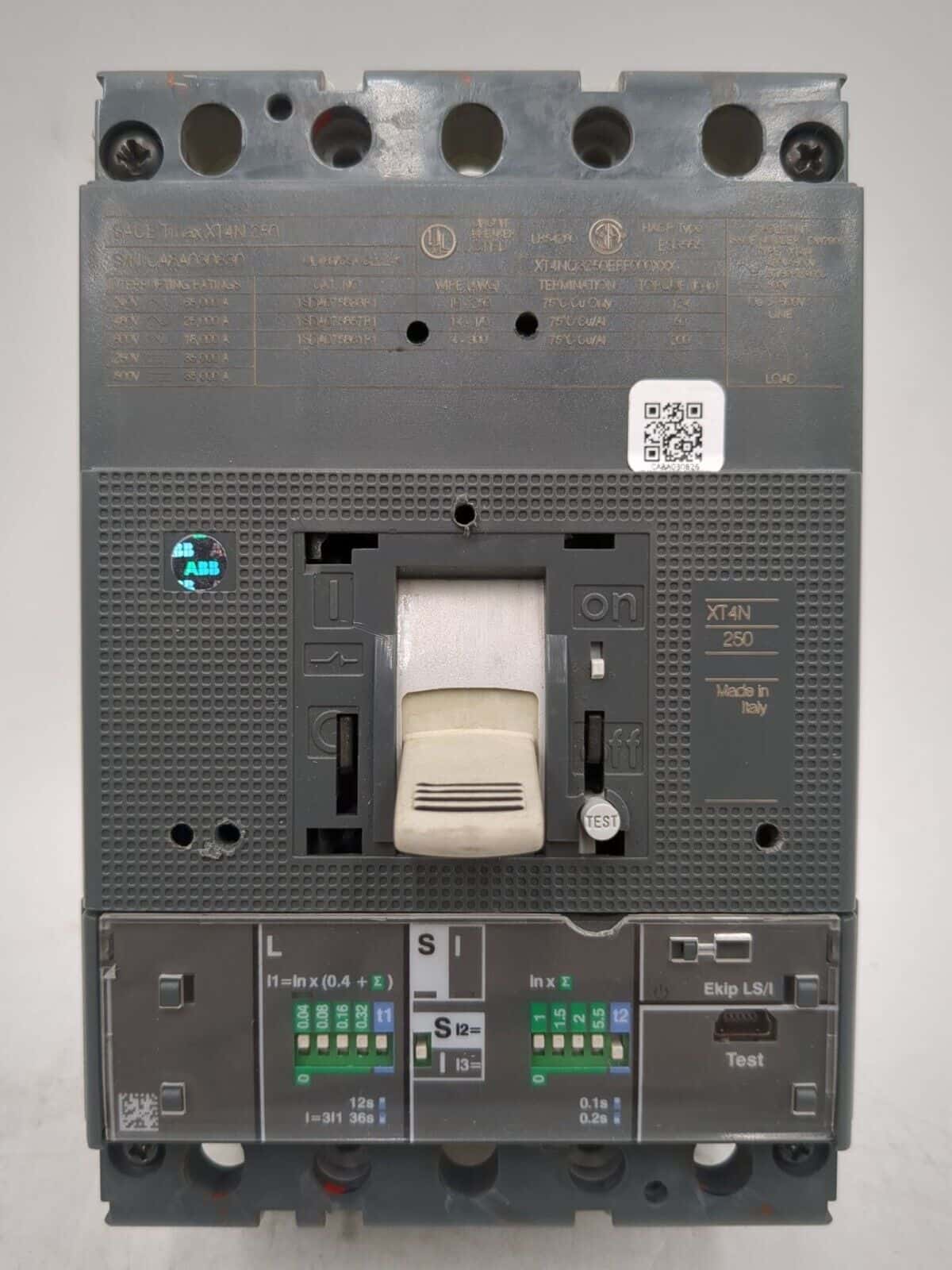 ABB XT4NQ3250EFF000XXX Circuit Breaker — image 1 of 7