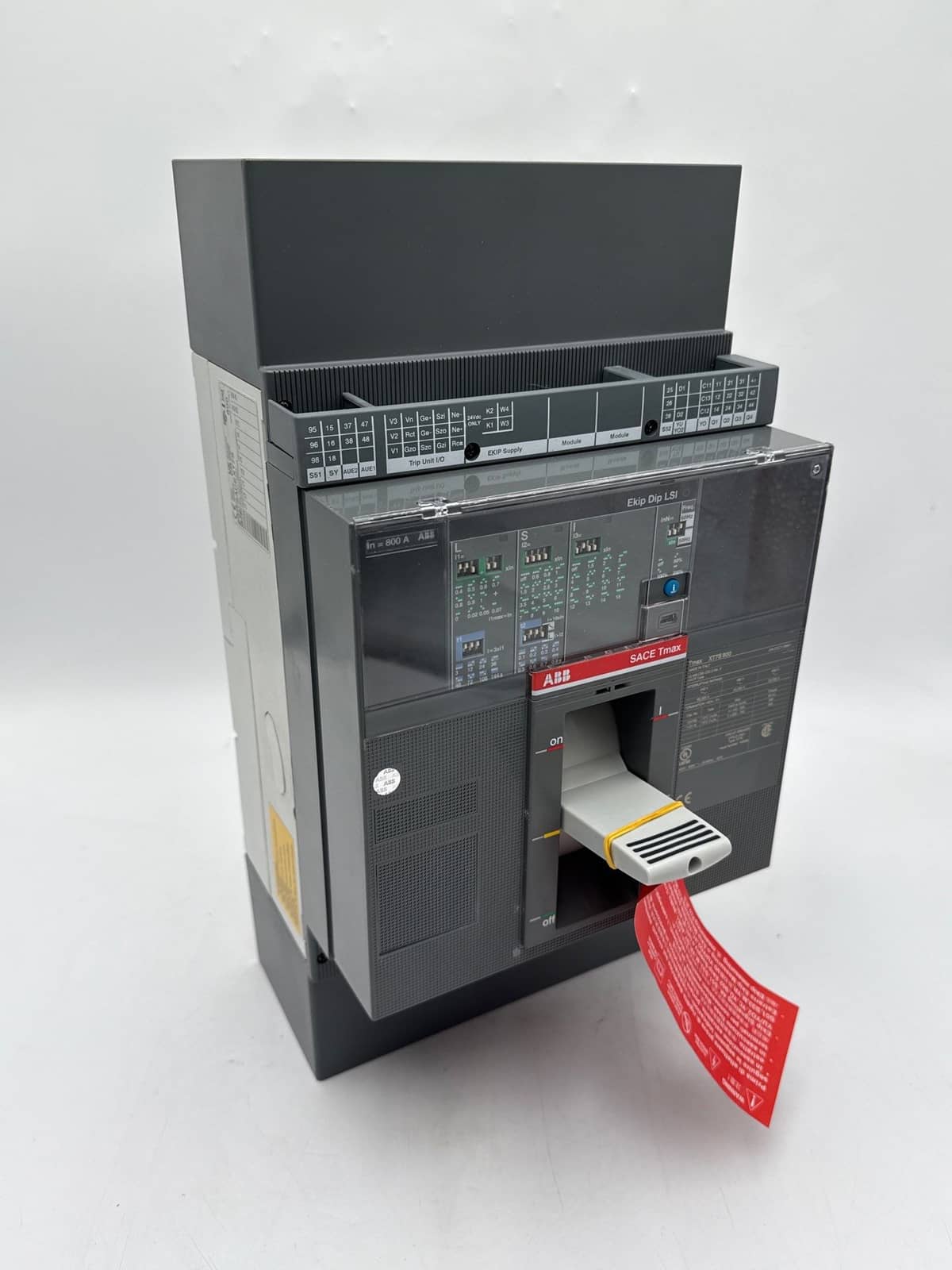 ABB XT7SU380CFFF000XXX Circuit Breaker — image 1 of 12
