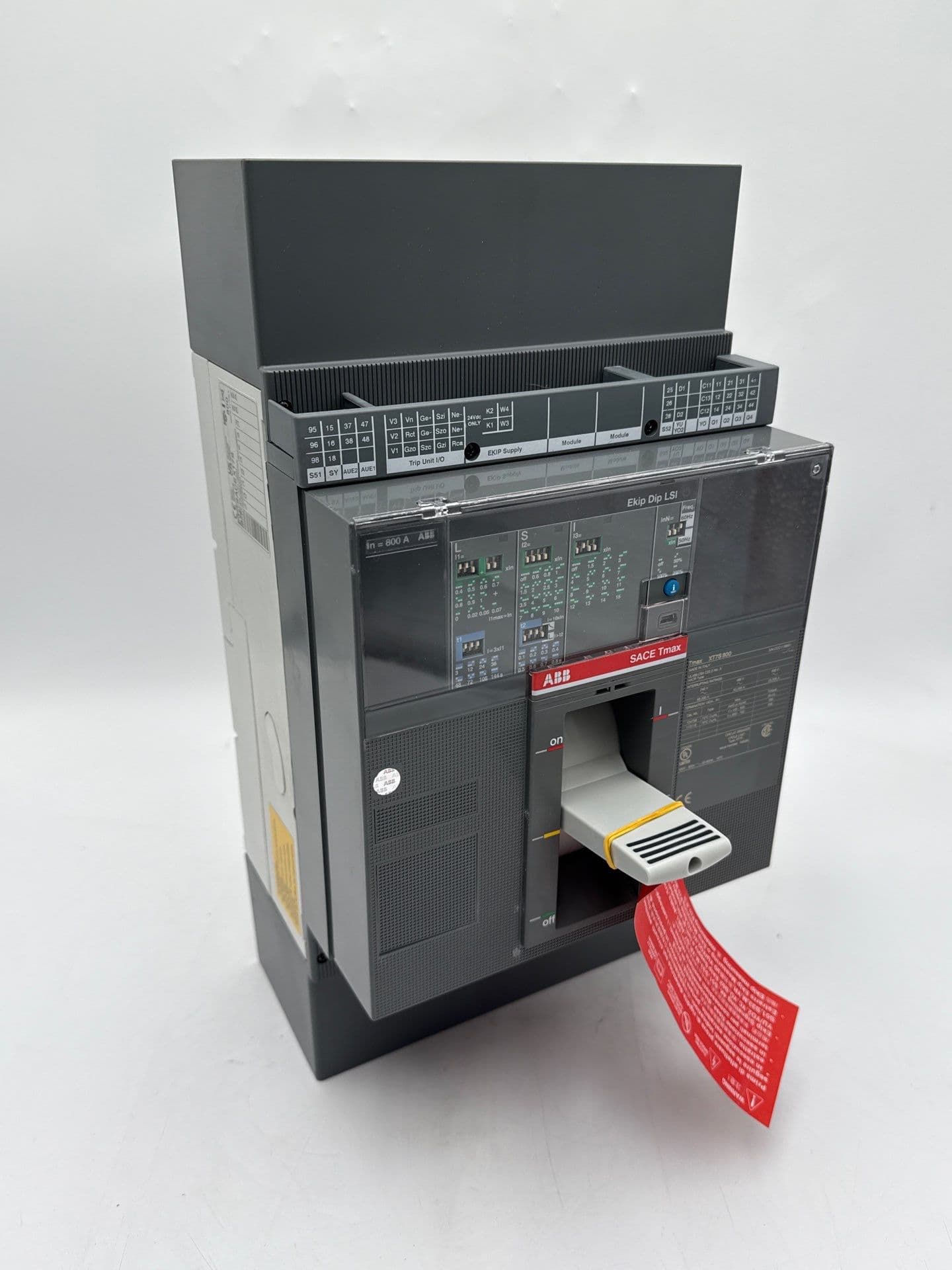ABB XT7SU380CFFF000XXX Circuit Breaker 800A 3P 600V Ekip Dip LSI XT7S 800 – image 1
