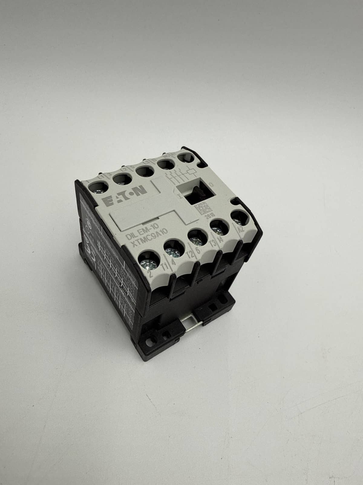 Eaton XTMC9A10A Contactor — image 1 of 6