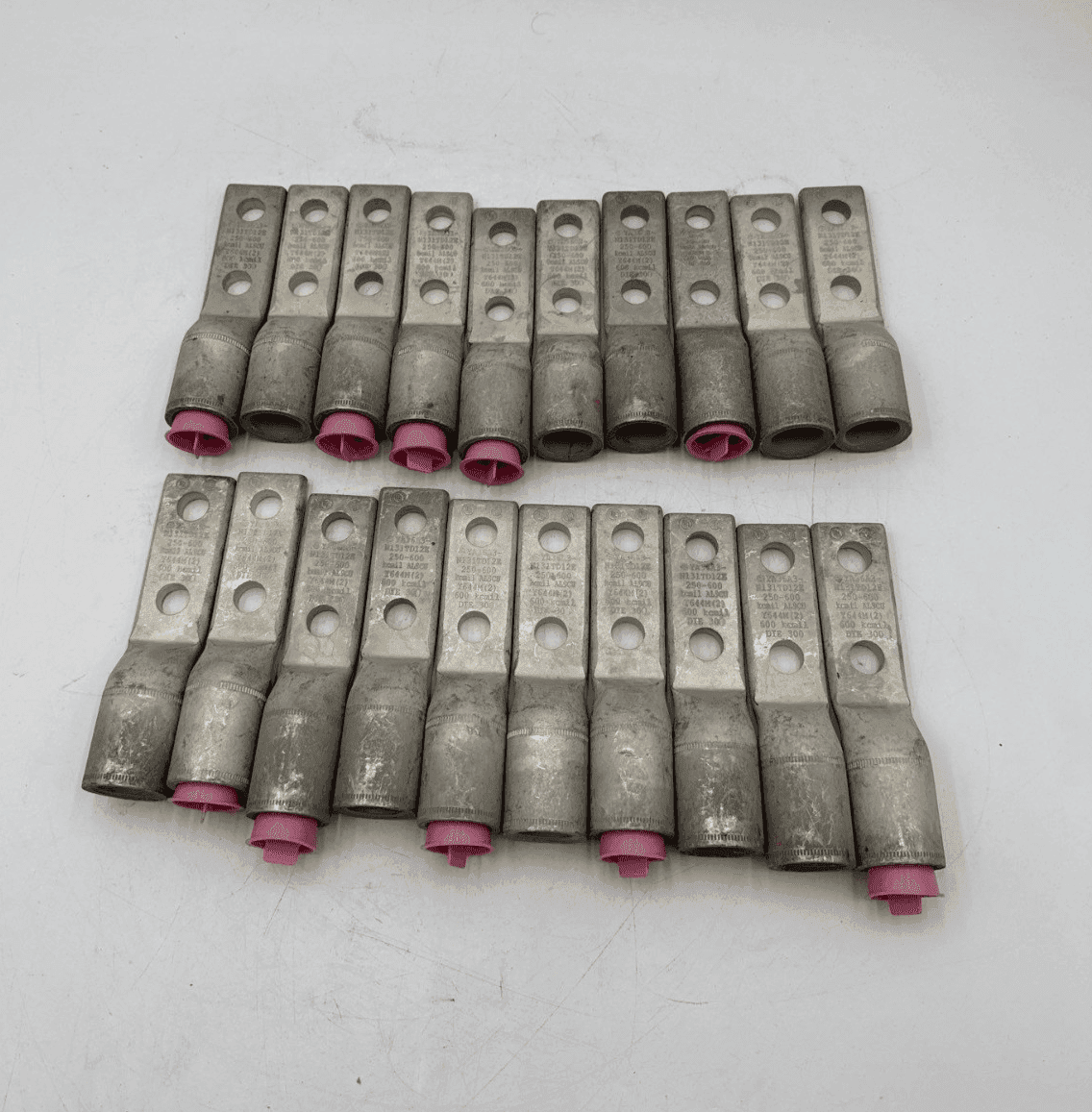 Burndy YA36A3N131TD Lug — image 1 of 4