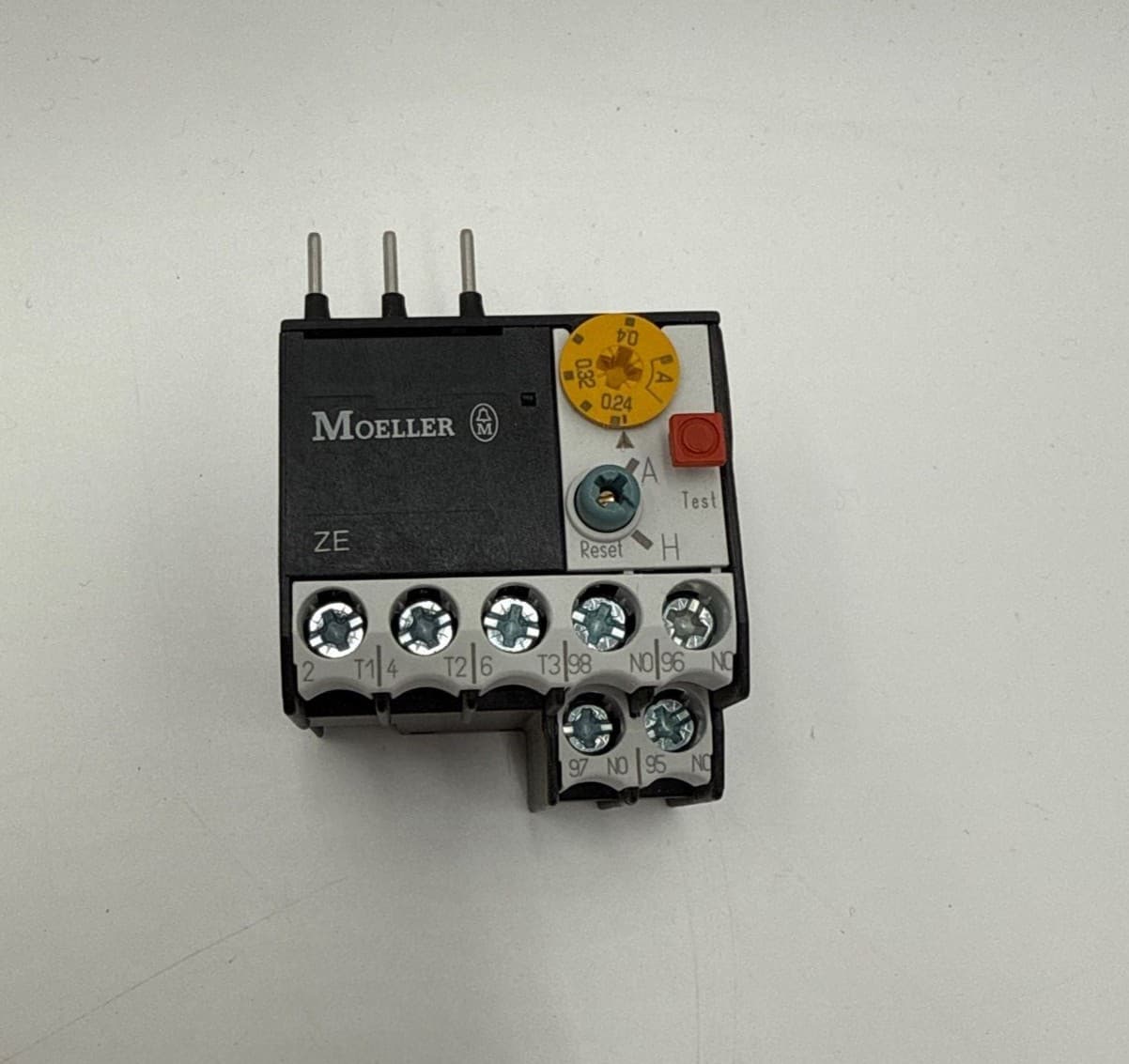 Klockner Moeller ZE-0.4 – image 1
