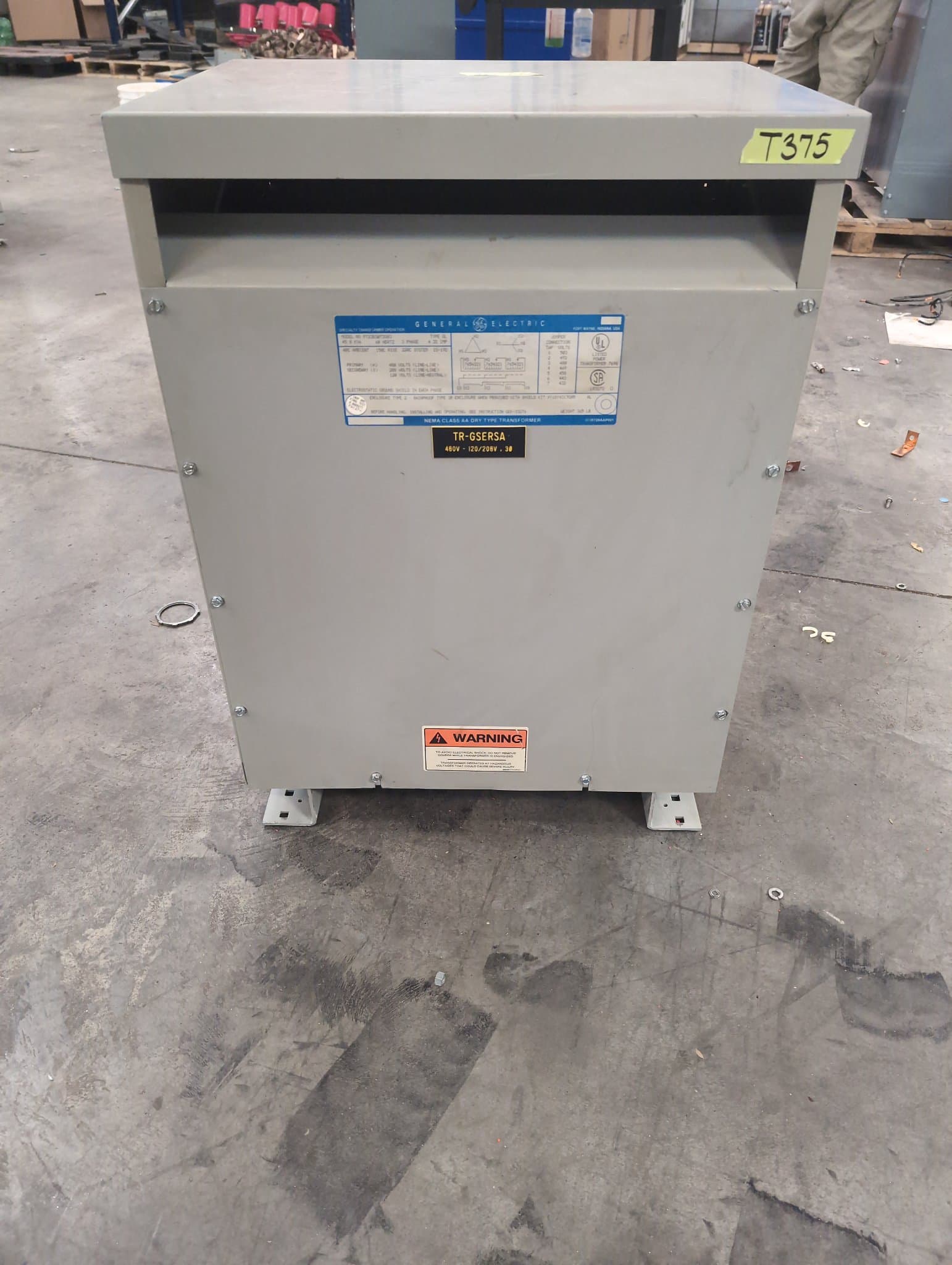 GE 9T23B3973G03 Dry Type Transformer 45kVA 480V-208/120V Indoor – image 1