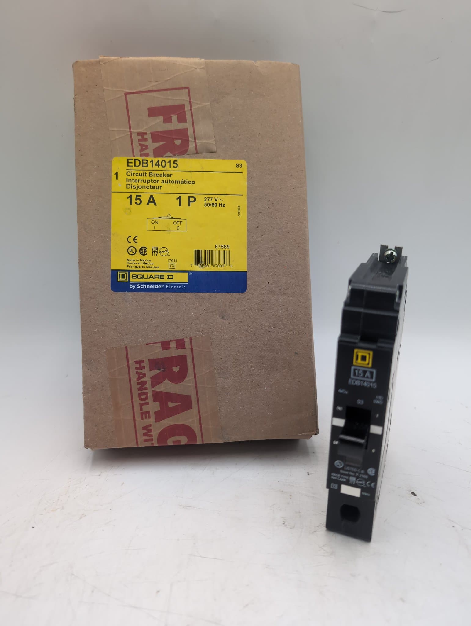 Square D EDB14015 Circuit Breaker — image 1 of 8