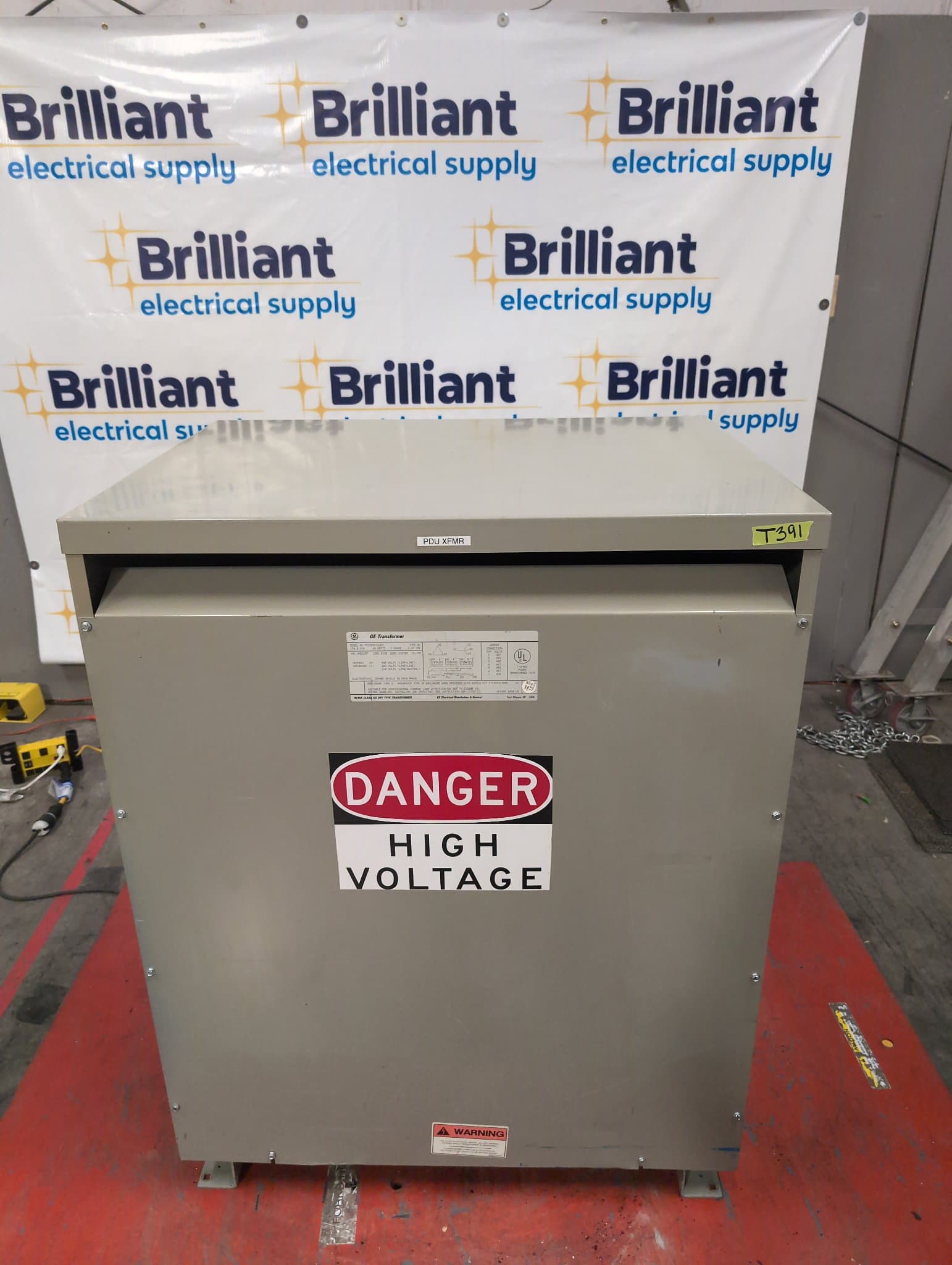 GE 9T23Q3476G03 150 kVA Dry Type Transformer 480V/208-120V NEMA 2 – image 1
