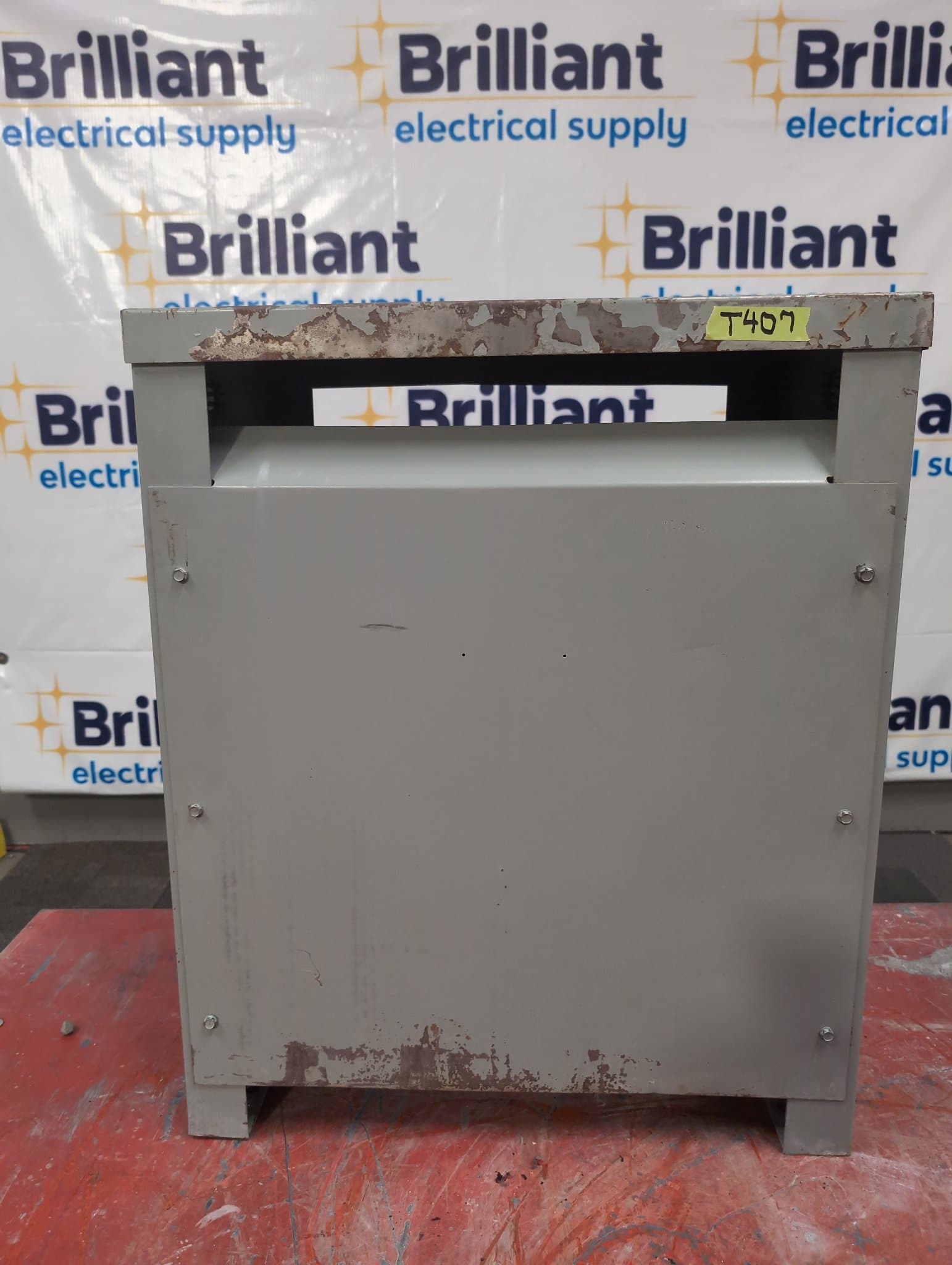 Westinghouse V48M28T45H 45kVA Dry Type Transformer 480V/208-120V NEMA 1 – image 1