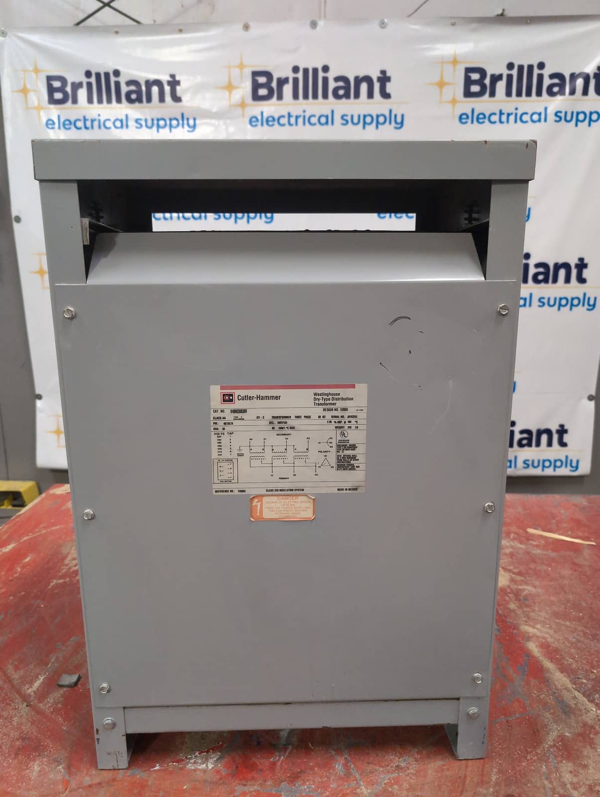Westinghouse V48M28B30R 30kVA Dry Type Transformer 480V/208-120V NEMA 2