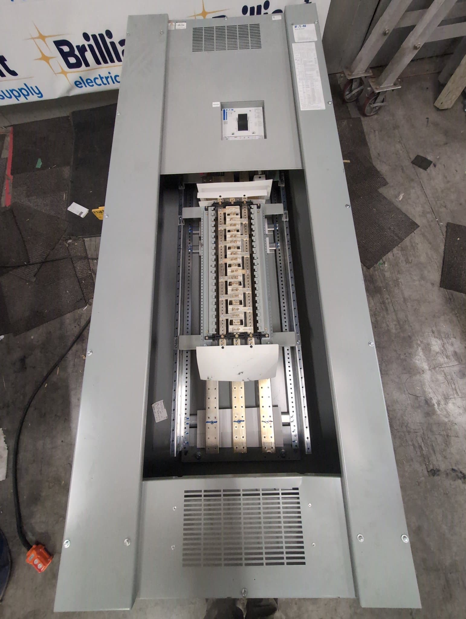 Eaton PRL4X Panel — image 1 of 14