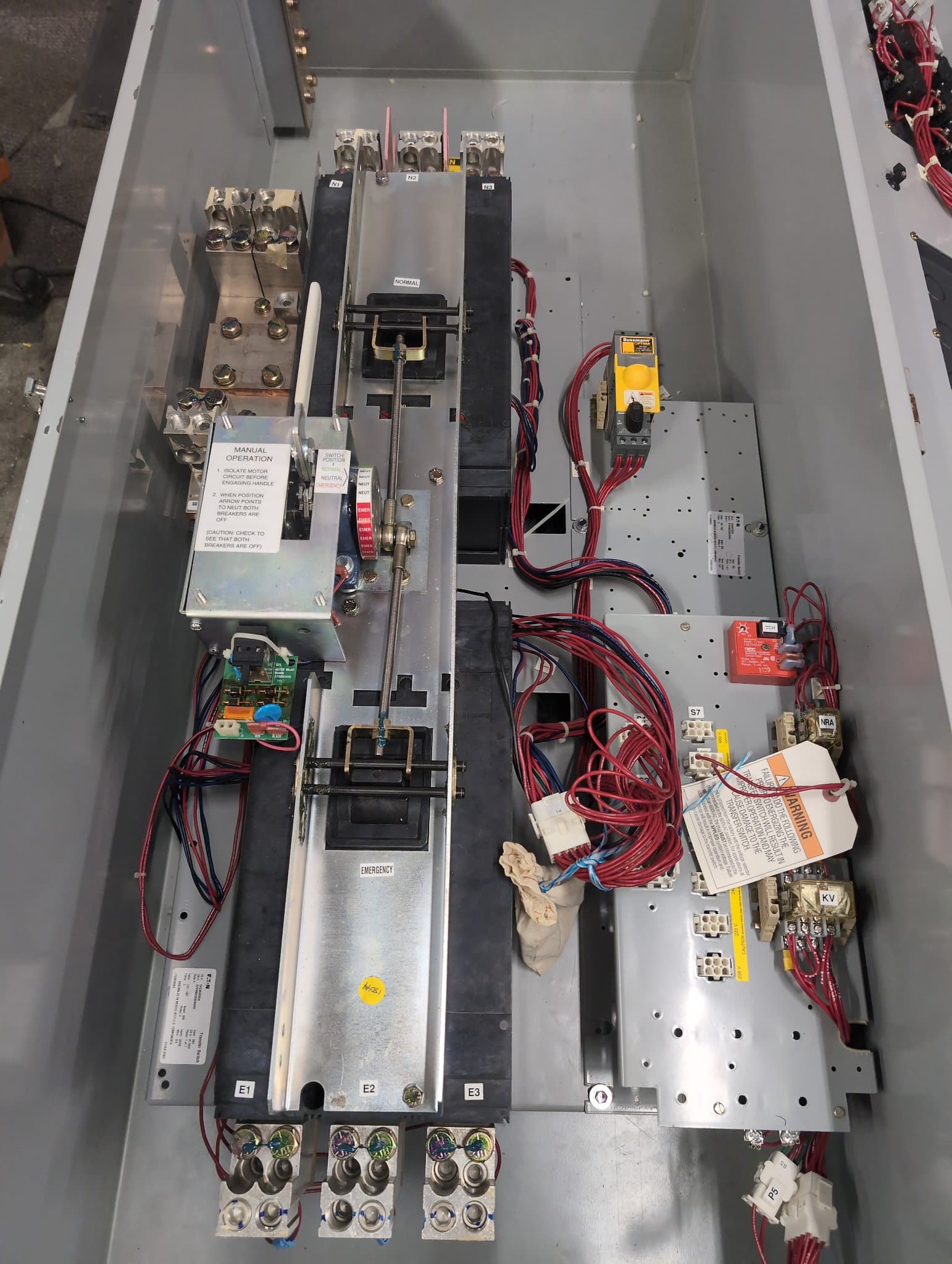 Eaton NTVENBC30800XRU Manual Transfer Switch 800A 120-600V – image 1