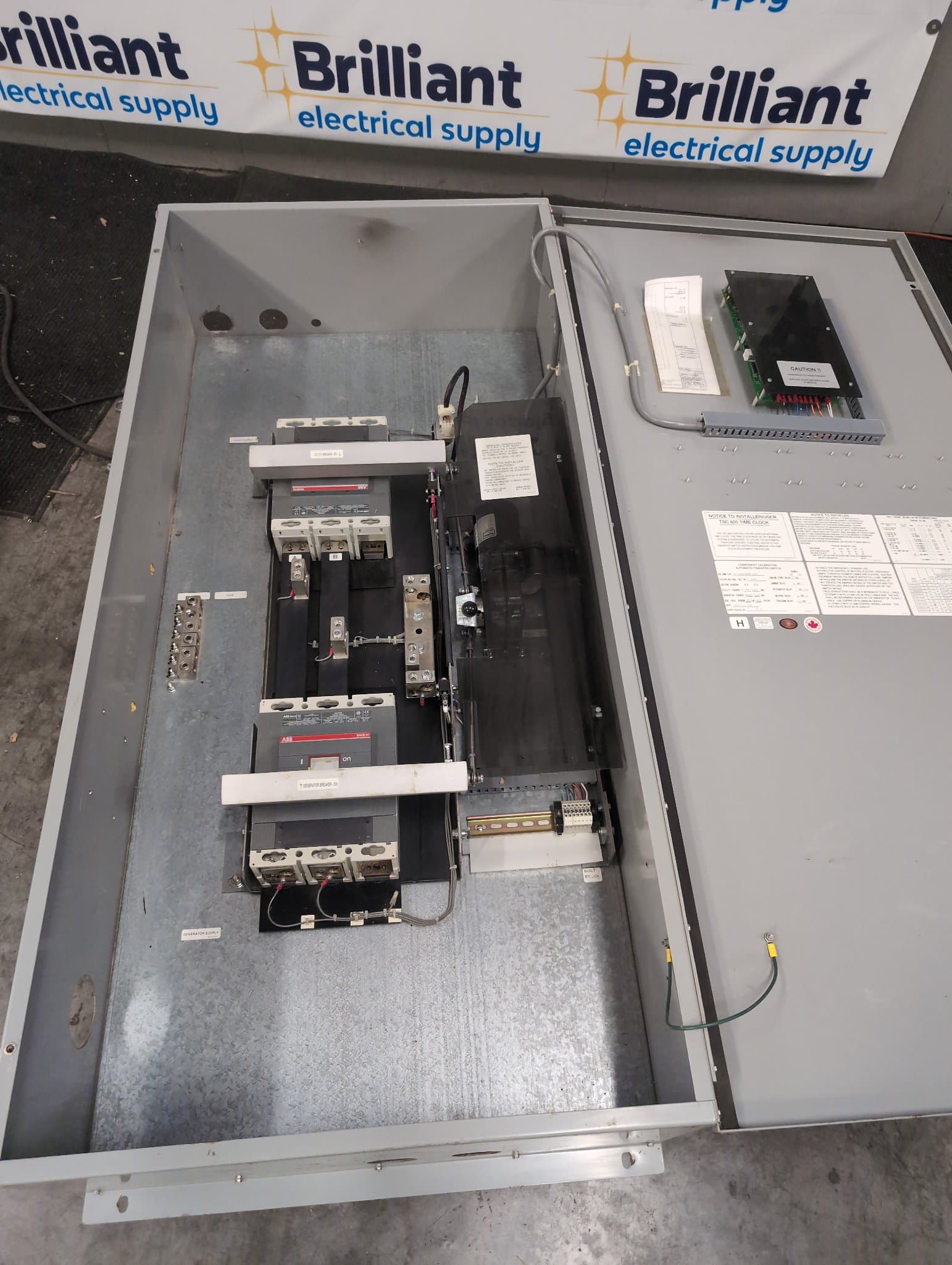 Thomson Technology GCS. TSC 800 Automatic Transfer Switch 400A 240V