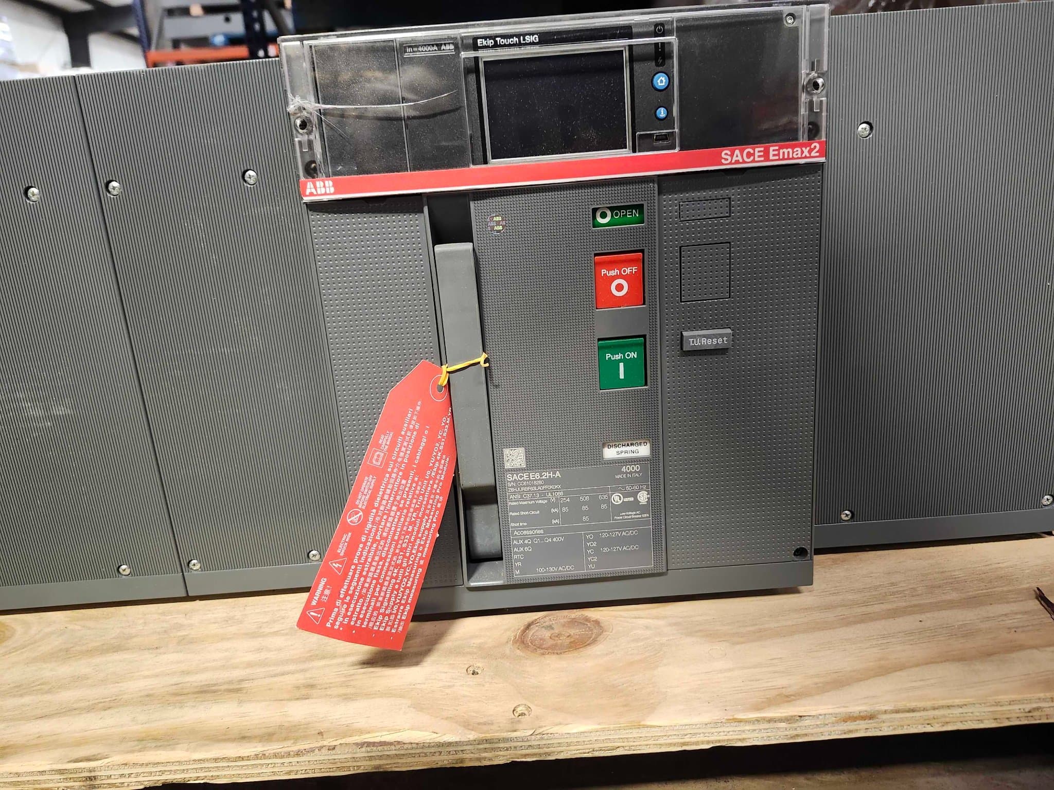 ABB SACE E6.2H-A Circuit Breaker 4000A 635V 3PH