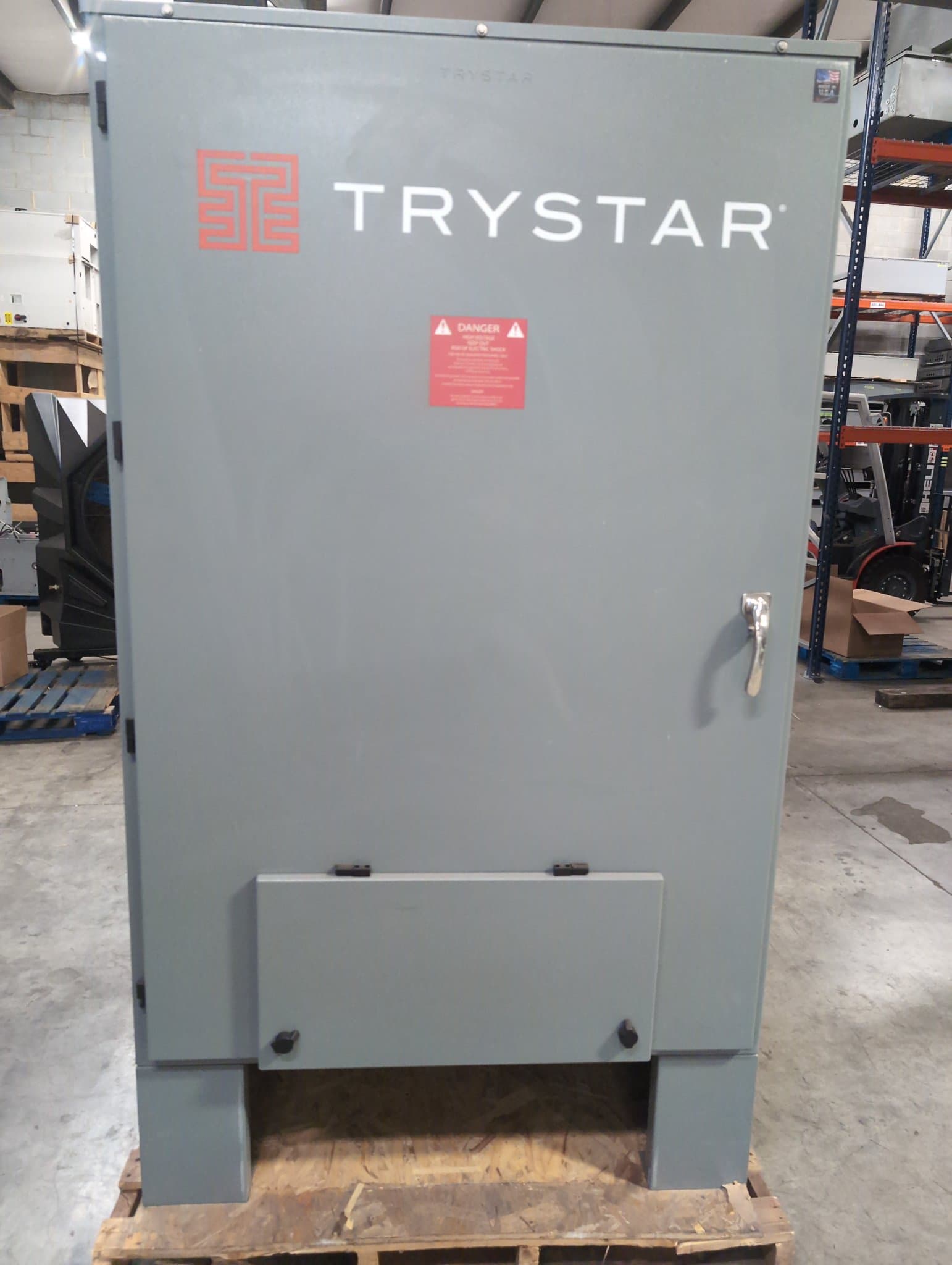 Trystar TRYSTAR DOCKING STATION Generator Docking Station with Circuit Breaker – image 1