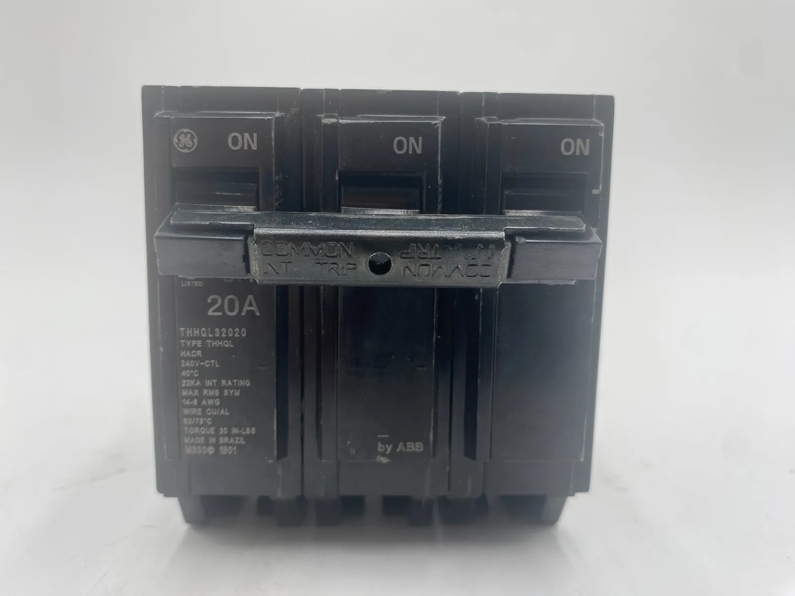 GE THHQL32020 Circuit Breaker — image 1 of 7