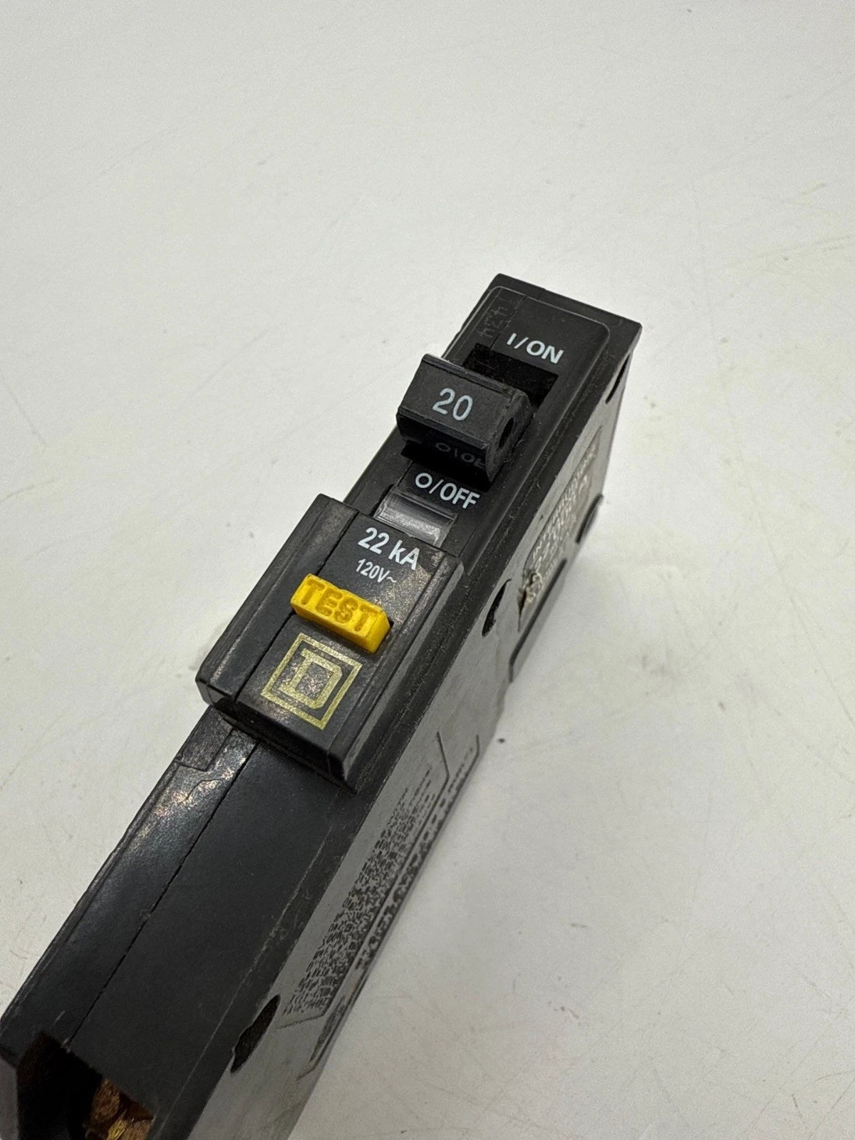 Square D QOB120VHGFI Circuit Breaker 20A 1P 120V QOB 20 Amp 22kA Ground Fault Used